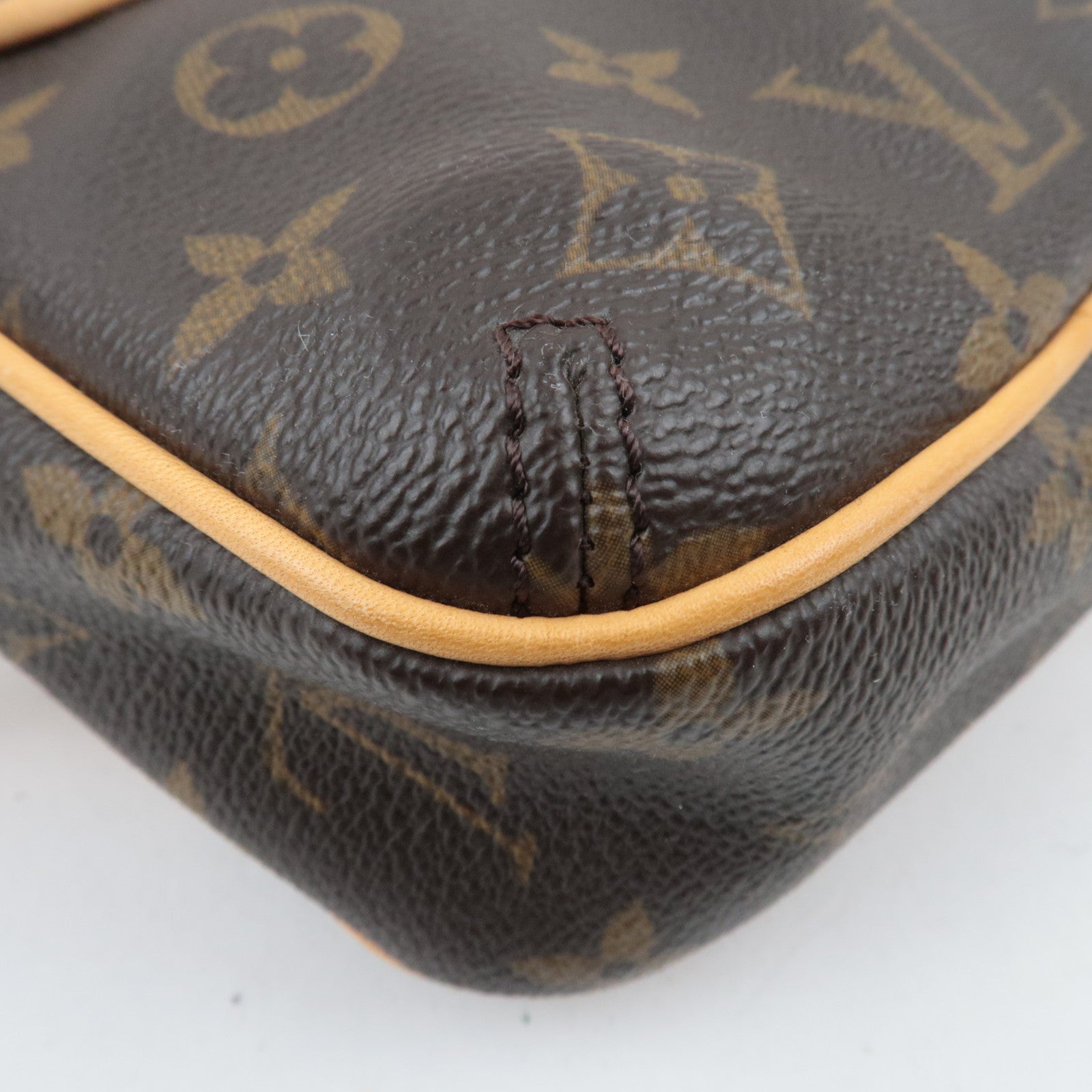 Louis Vuitton Monogram Tikal PM Shoulder Bag M40078 SR0046
