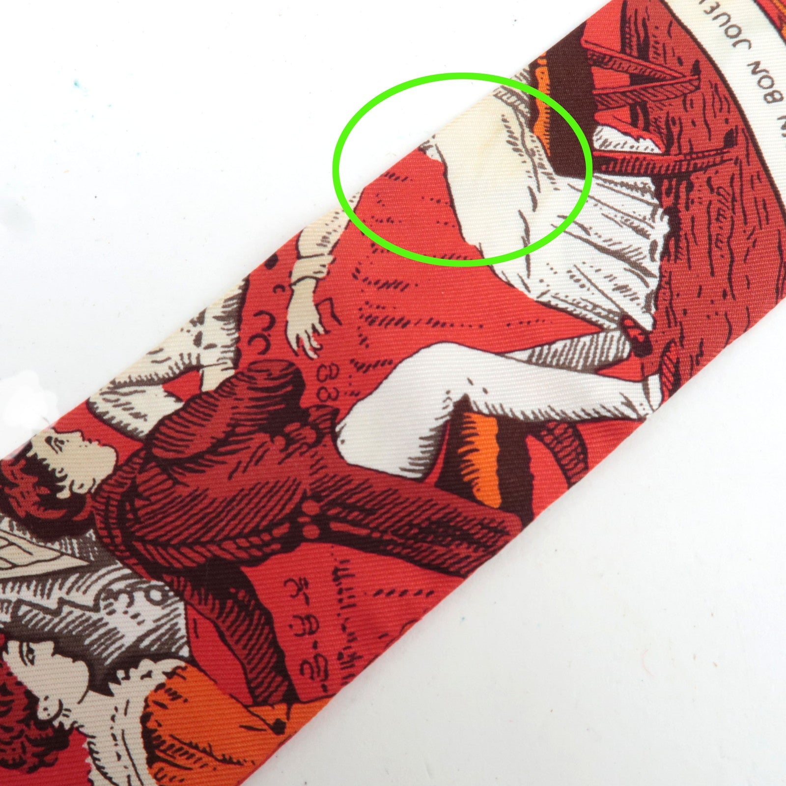 HERMES Twilly Scarf JEU DES ET DAMES OMNIBUS BLANCHES 100% Silk Red