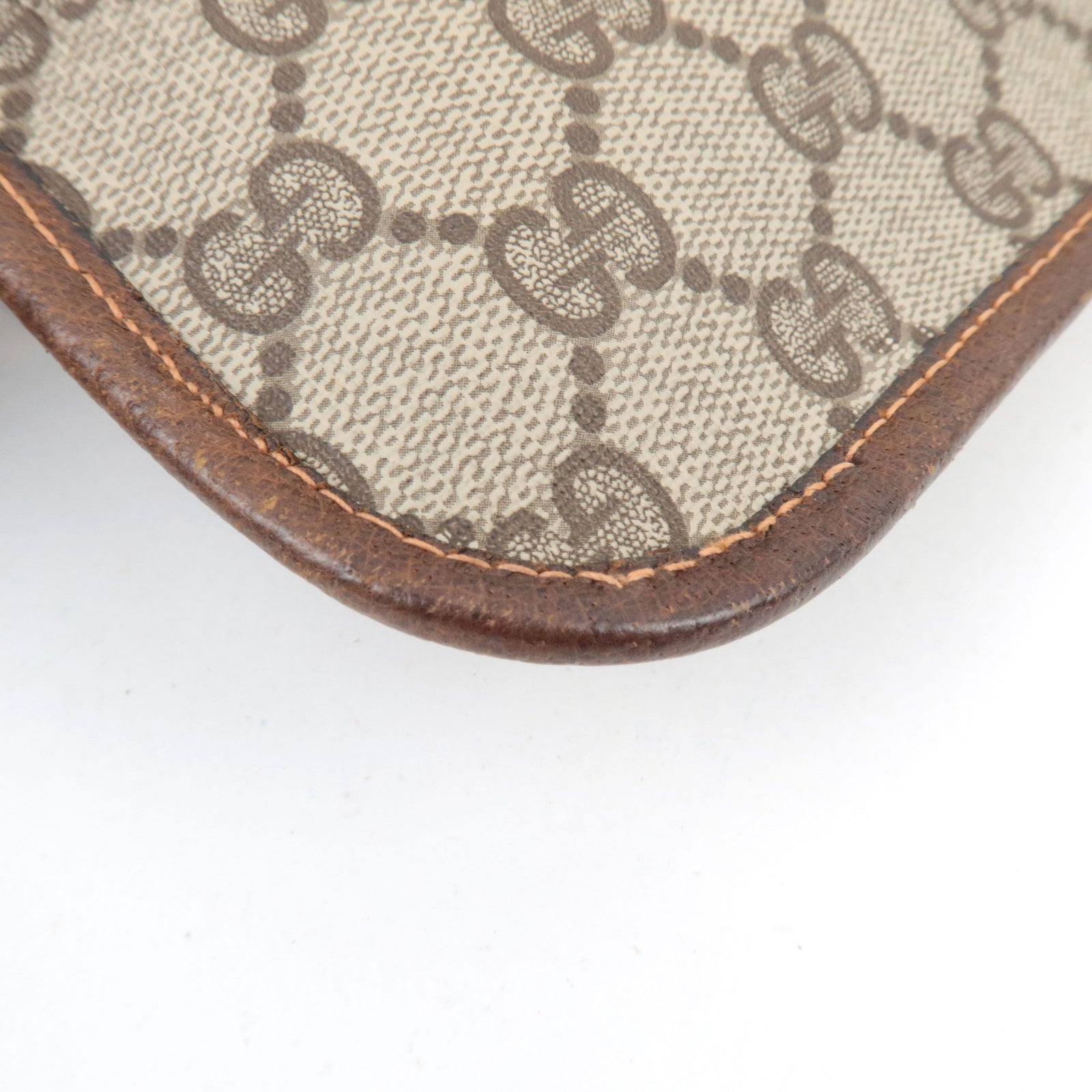 GUCCI Old Gucci Sherry GG Plus Leather Pouch Beige Brown 89.01.021