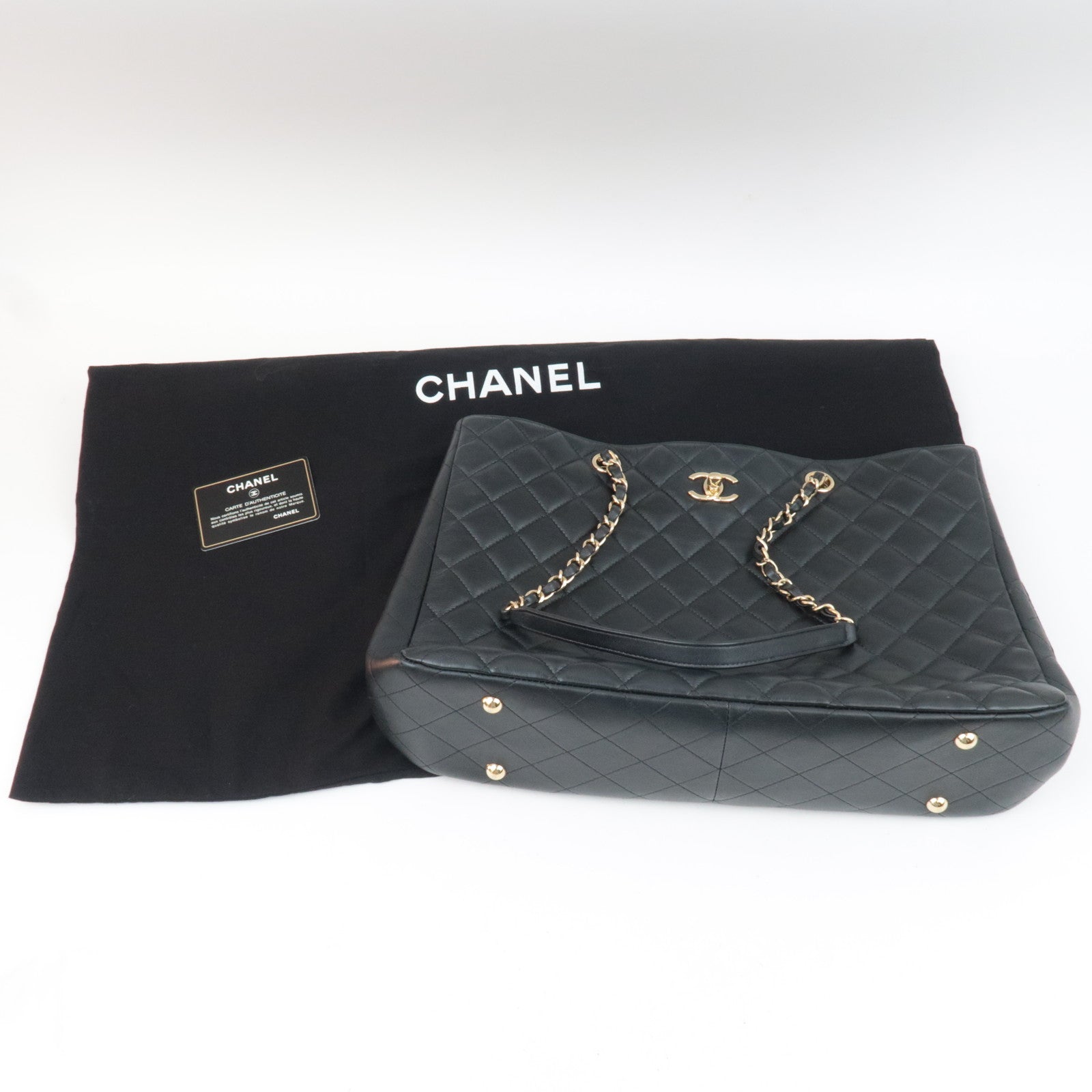 CHANEL Matelasse Chain Tote Bag Lambskin Black Gold HDW 23414323 *Dust bag, G card