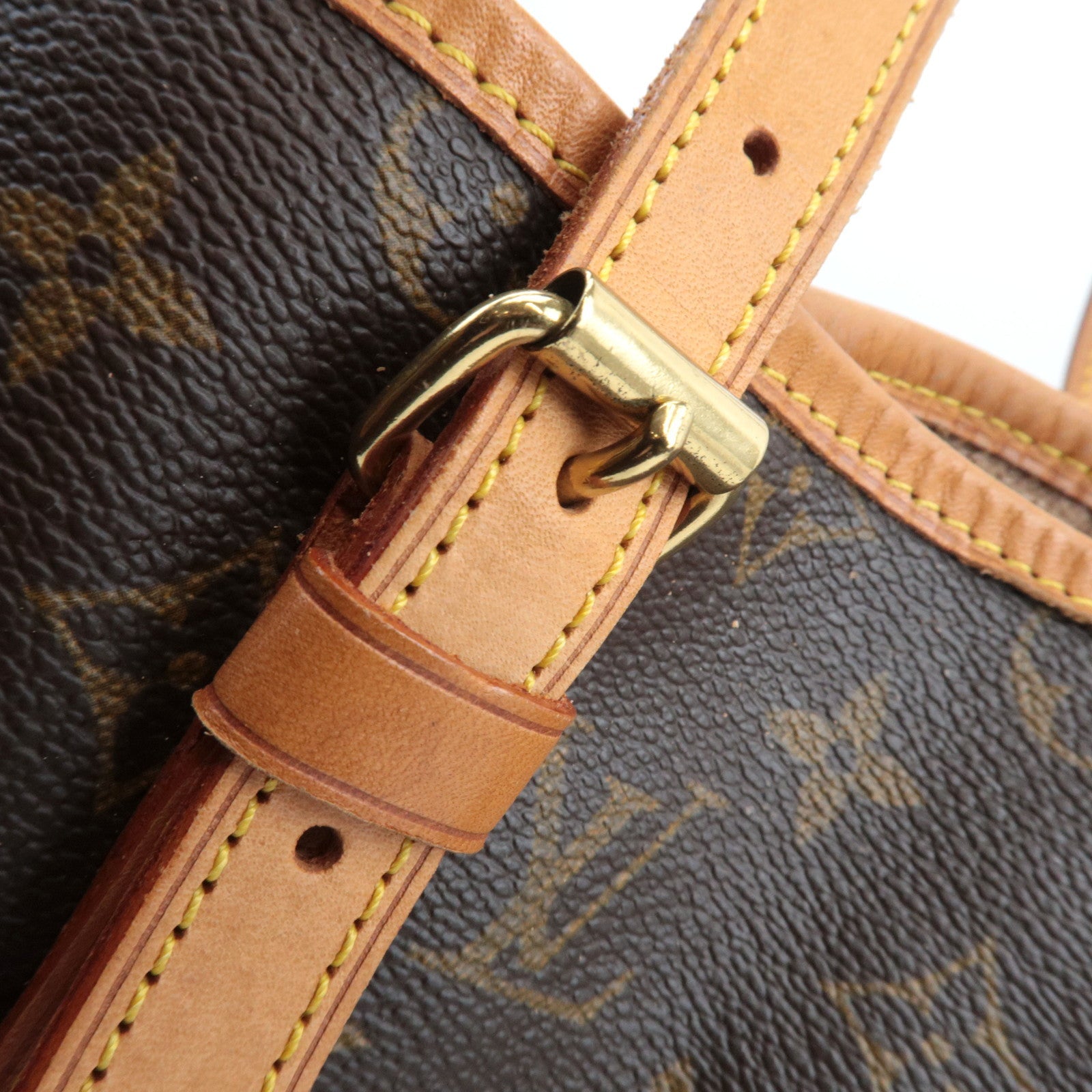 Louis Vuitton Monogram Bucket GM Shoulder Bag M42236 AR0947 *Pouch