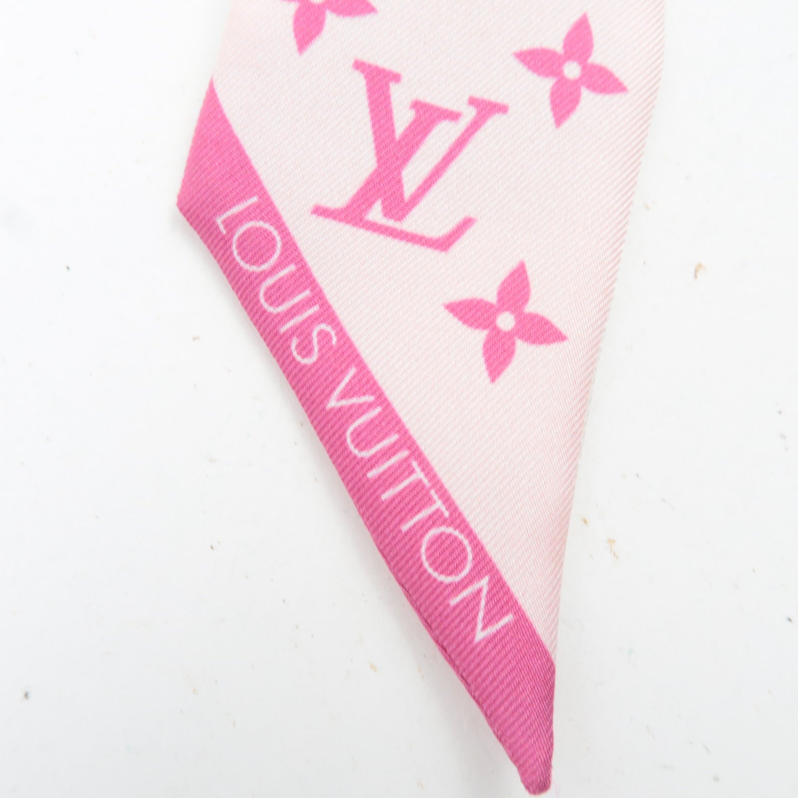 Louis Vuitton Bandeau BB Flower and Straps Scarf 100% Silk Rose Fuchsia M94975 GM5204 *Box