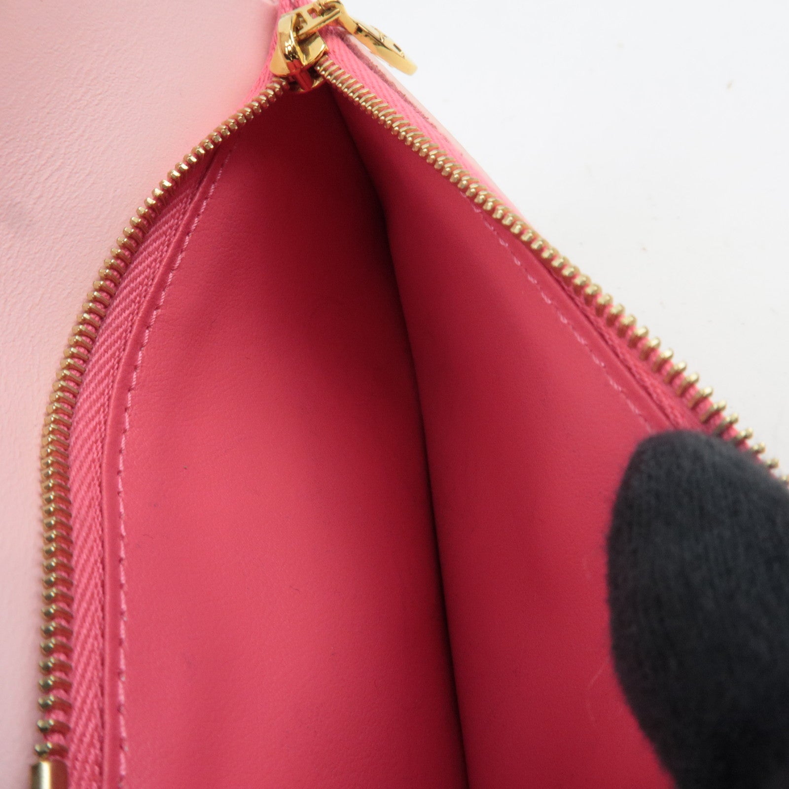 Louis Vuitton Vertical Compact Wallet Taurillon Leather Fuchsia M82461 *Box, Dust bag