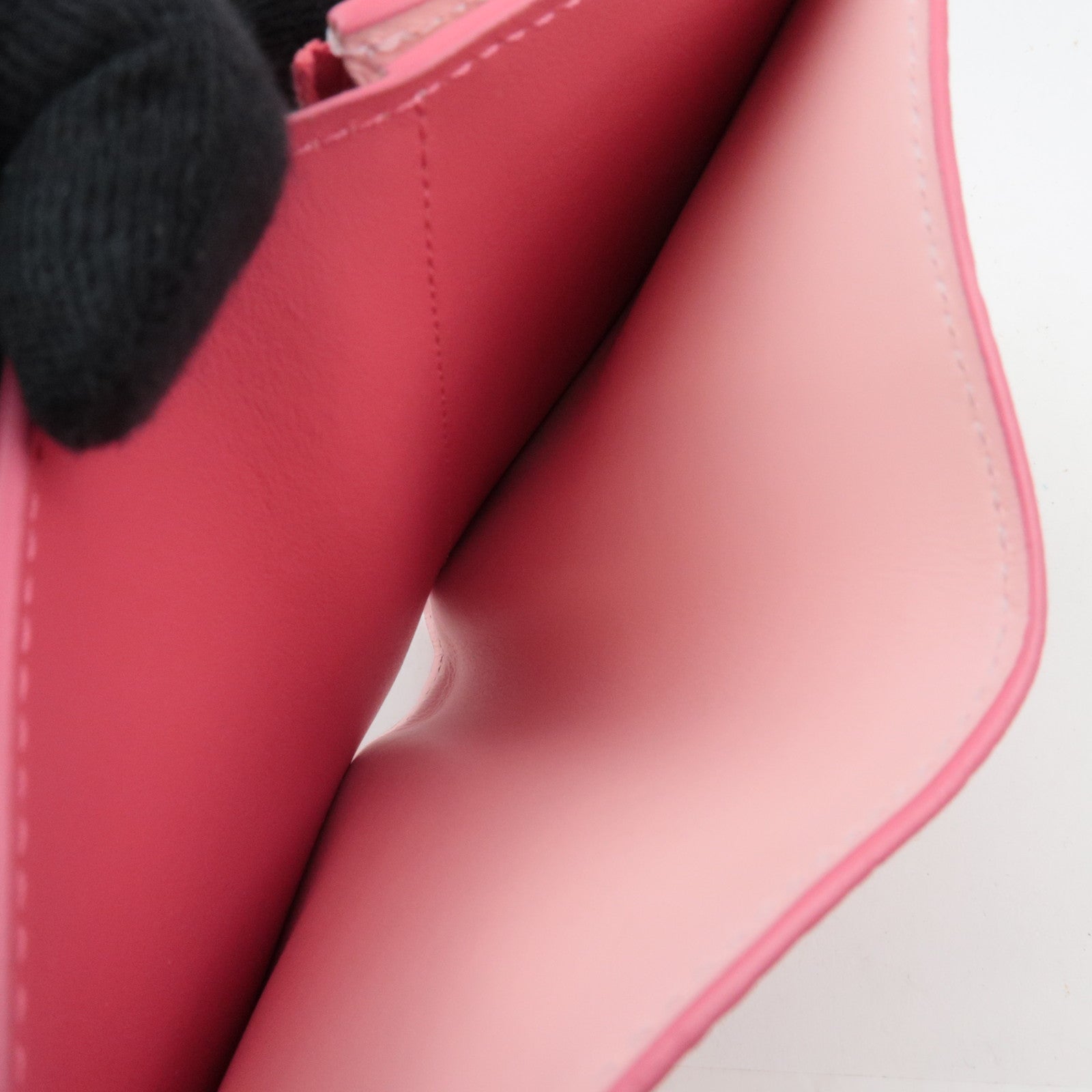 Louis Vuitton Vertical Compact Wallet Taurillon Leather Fuchsia M82461 *Box, Dust bag