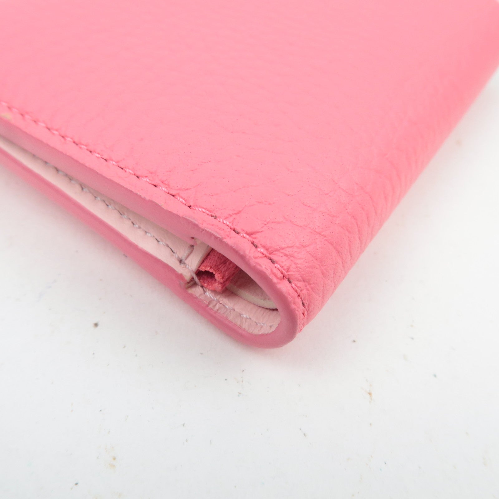 Louis Vuitton Vertical Compact Wallet Taurillon Leather Fuchsia M82461 *Box, Dust bag