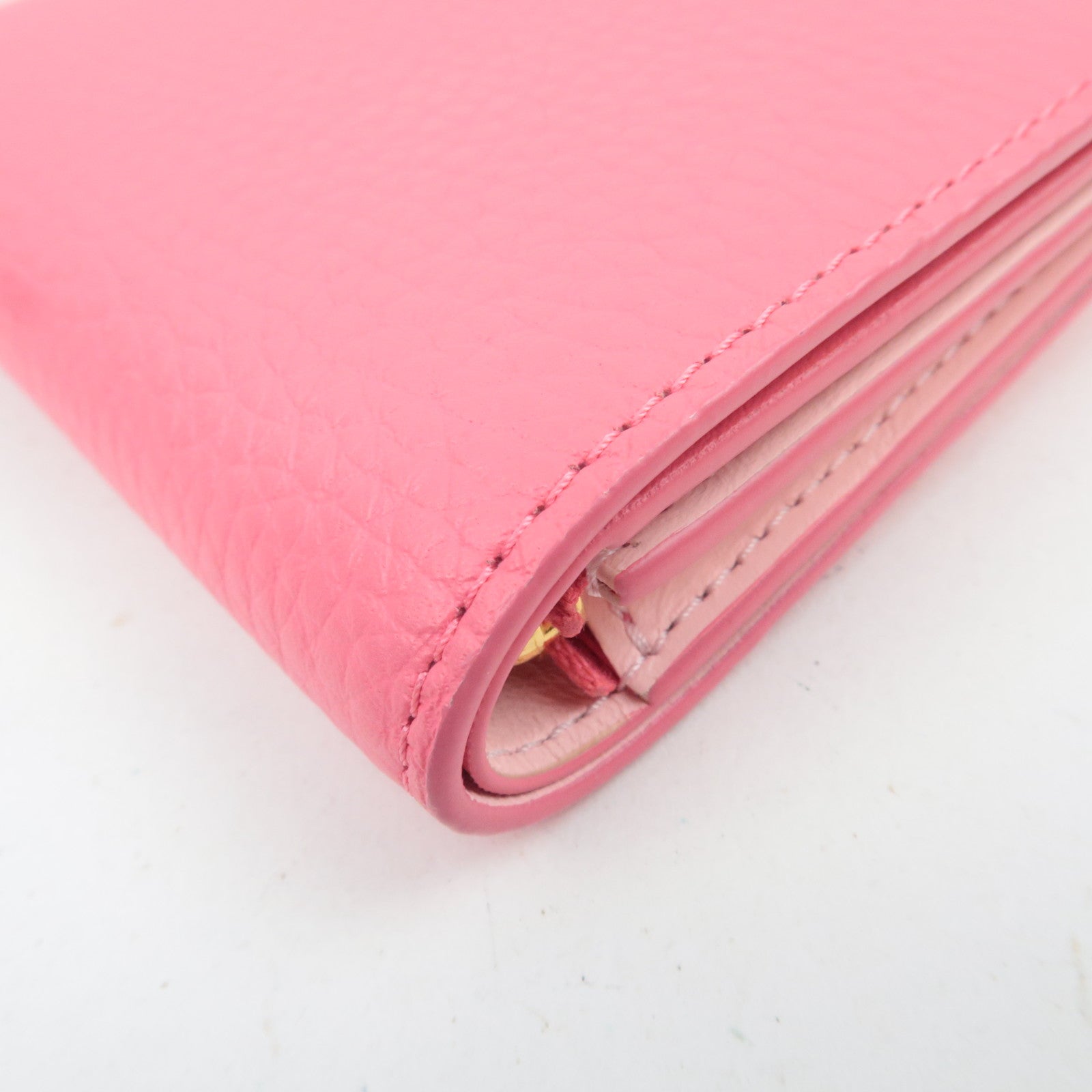 Louis Vuitton Vertical Compact Wallet Taurillon Leather Fuchsia M82461 *Box, Dust bag