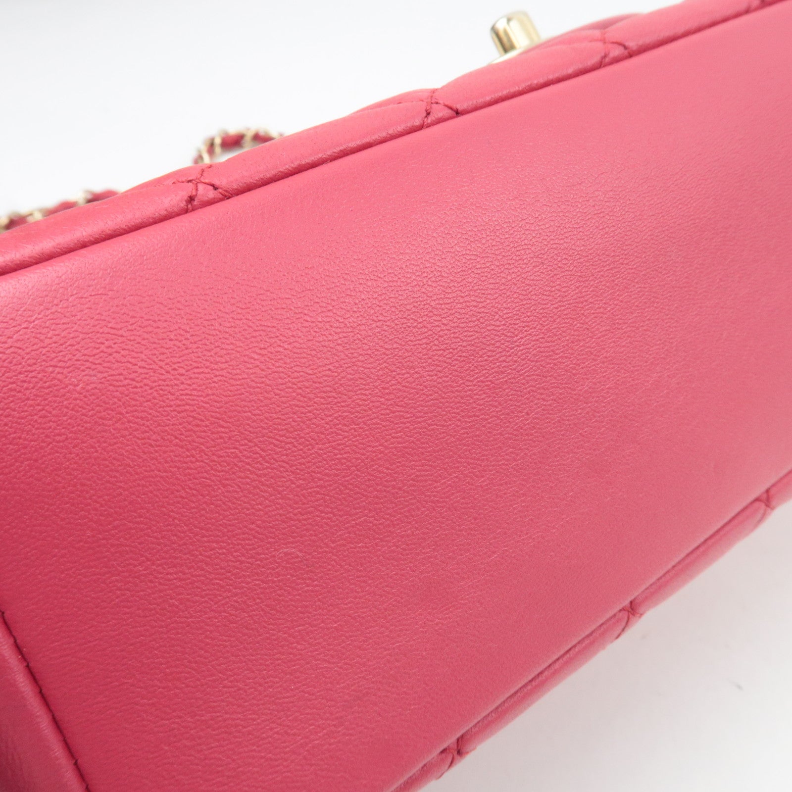 CHANEL Matelasse Chain Shoulder Bag Lambskin Pink 21987136 *Dust bag, G card