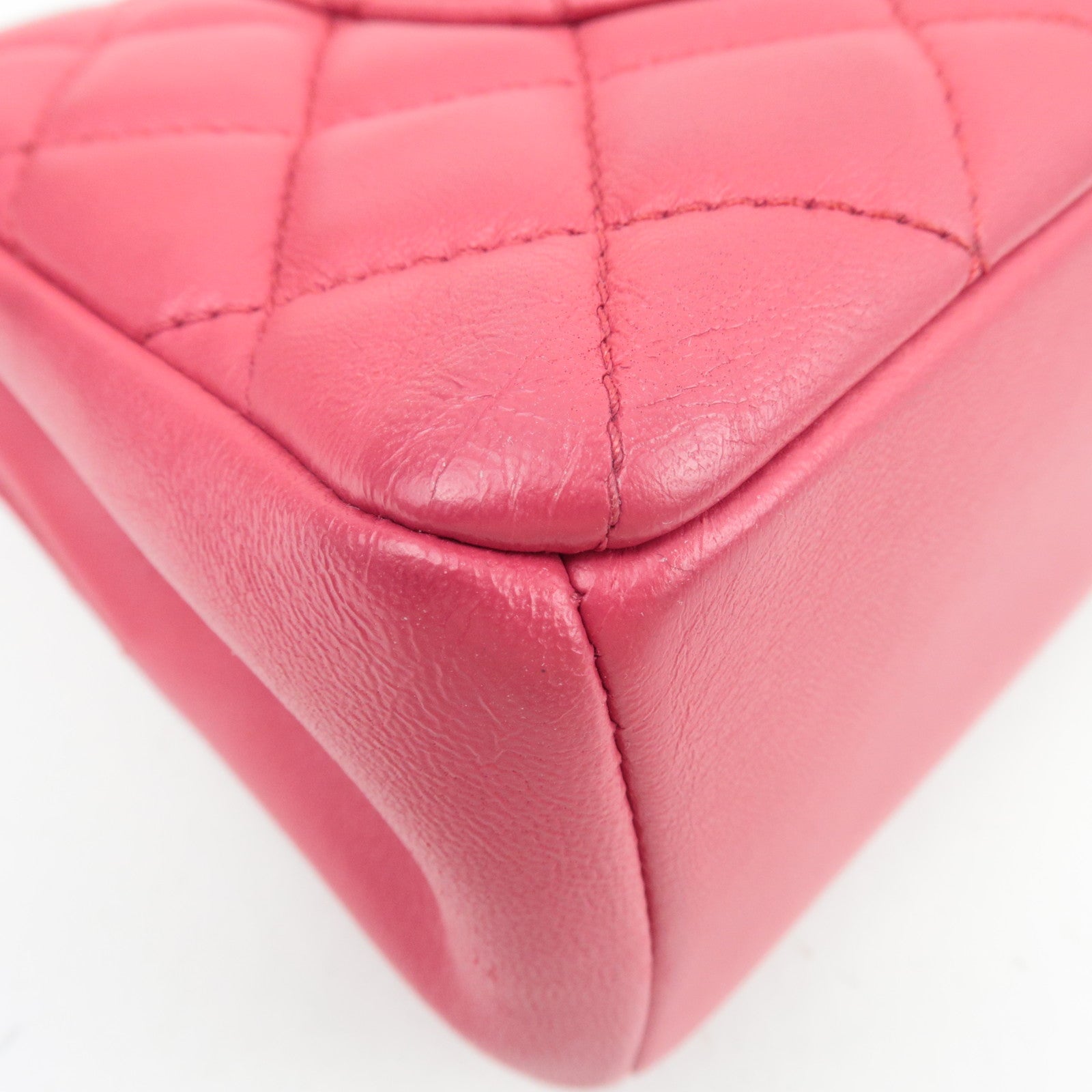 CHANEL Matelasse Chain Shoulder Bag Lambskin Pink 21987136 *Dust bag, G card