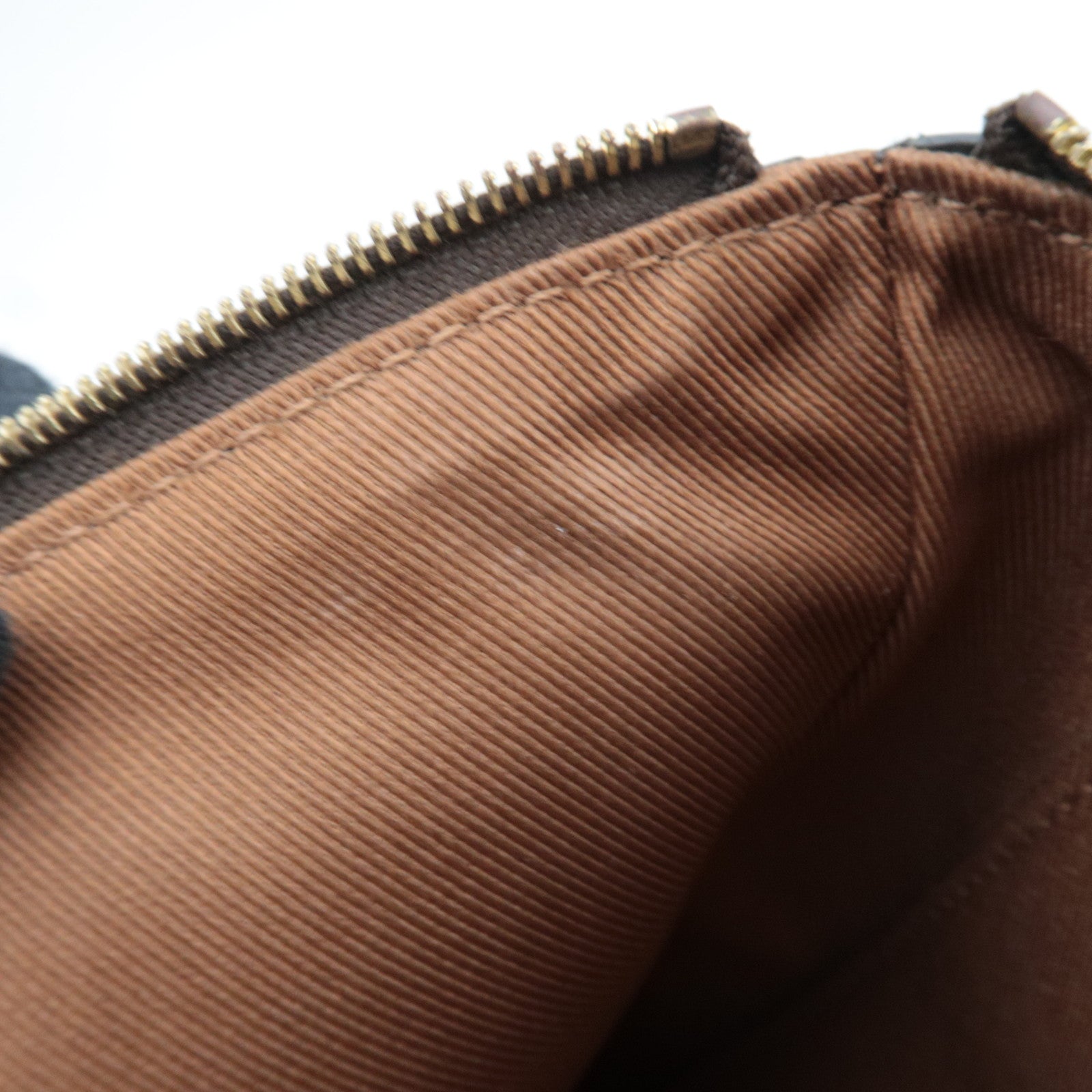 Louis Vuitton Monogram Etui Voyage MM Clutch Bag M44499