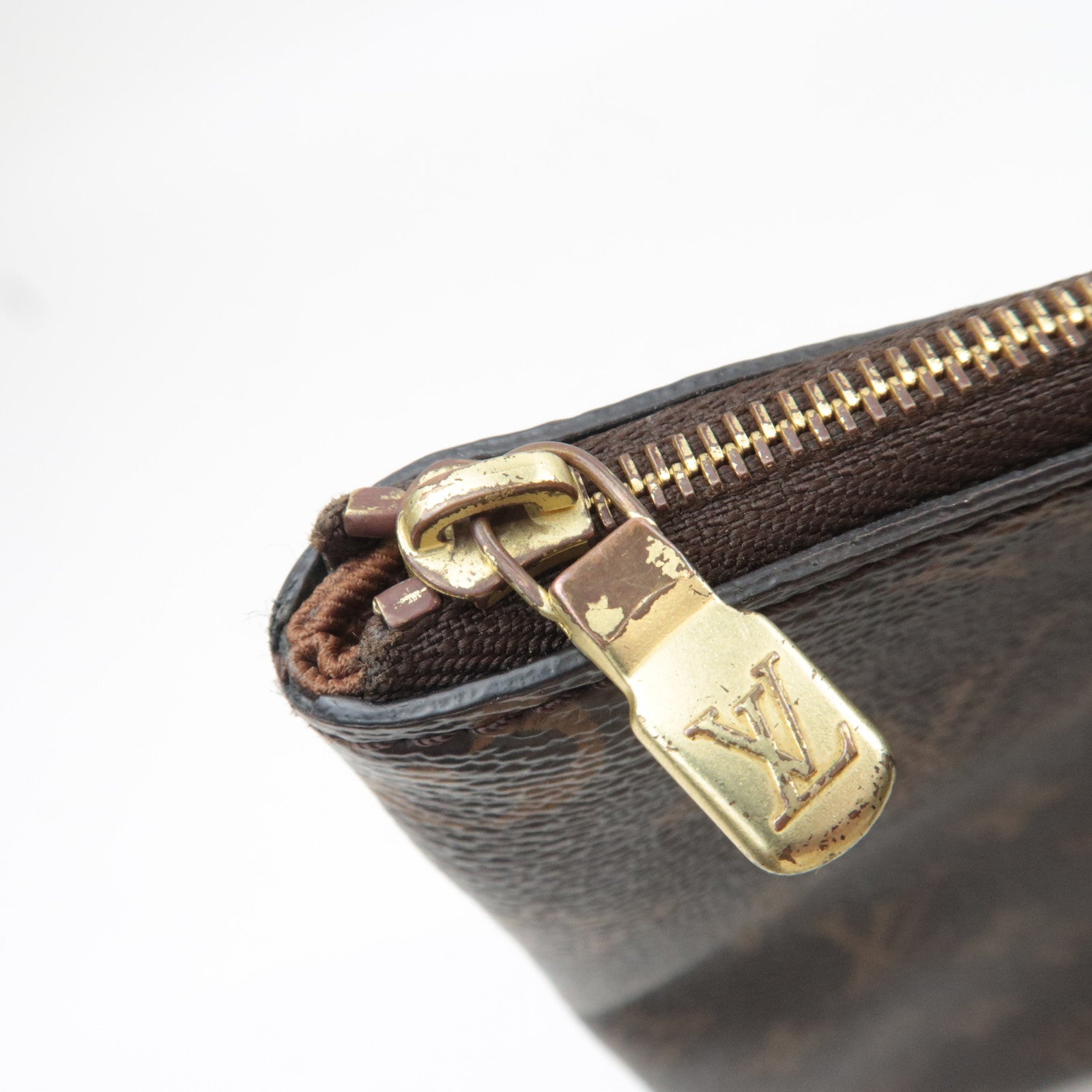 Louis Vuitton Monogram Etui Voyage MM Clutch Bag M44499