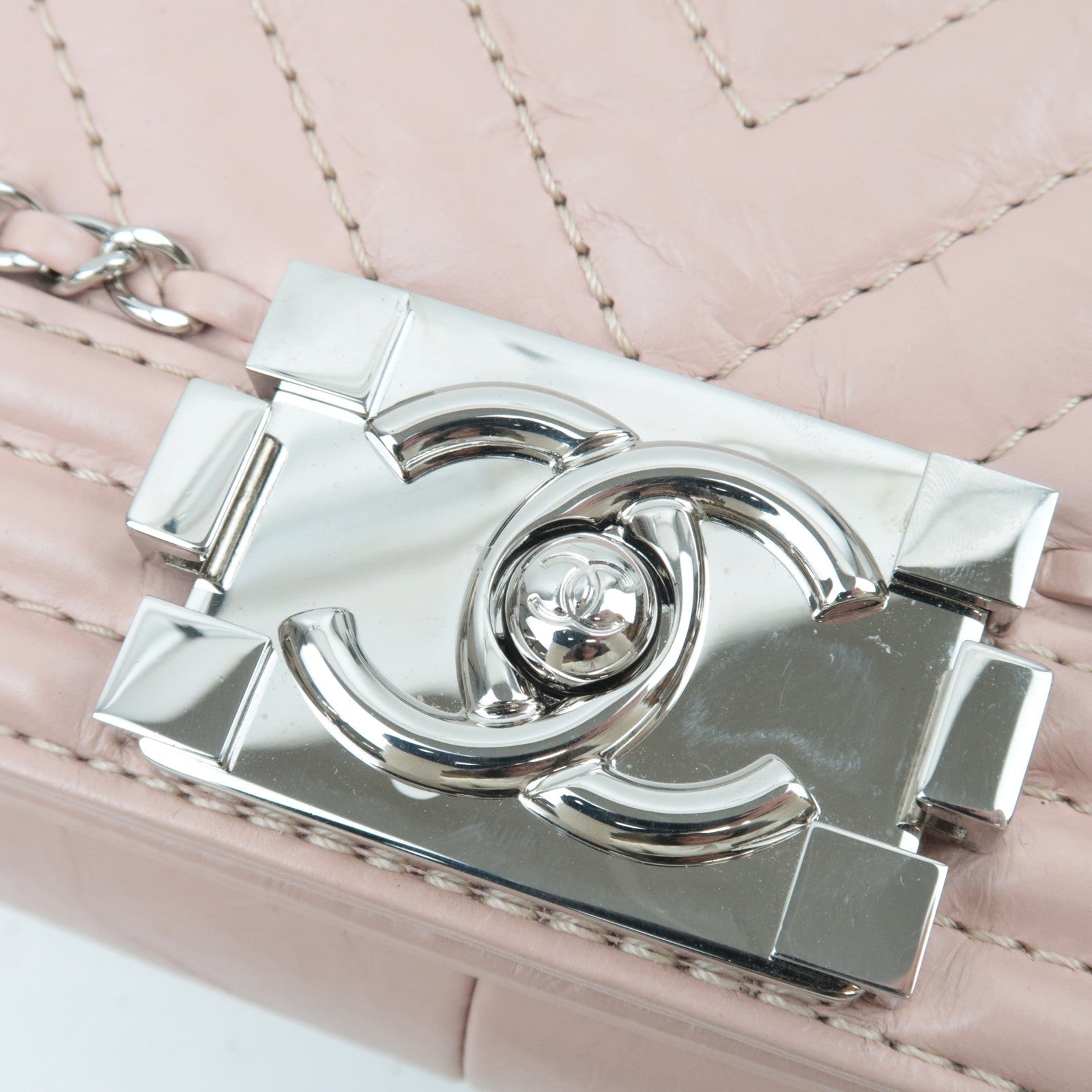 CHANEL Boy Chanel Chain Shoulder Bag Aged Calfskin Pink 24900670