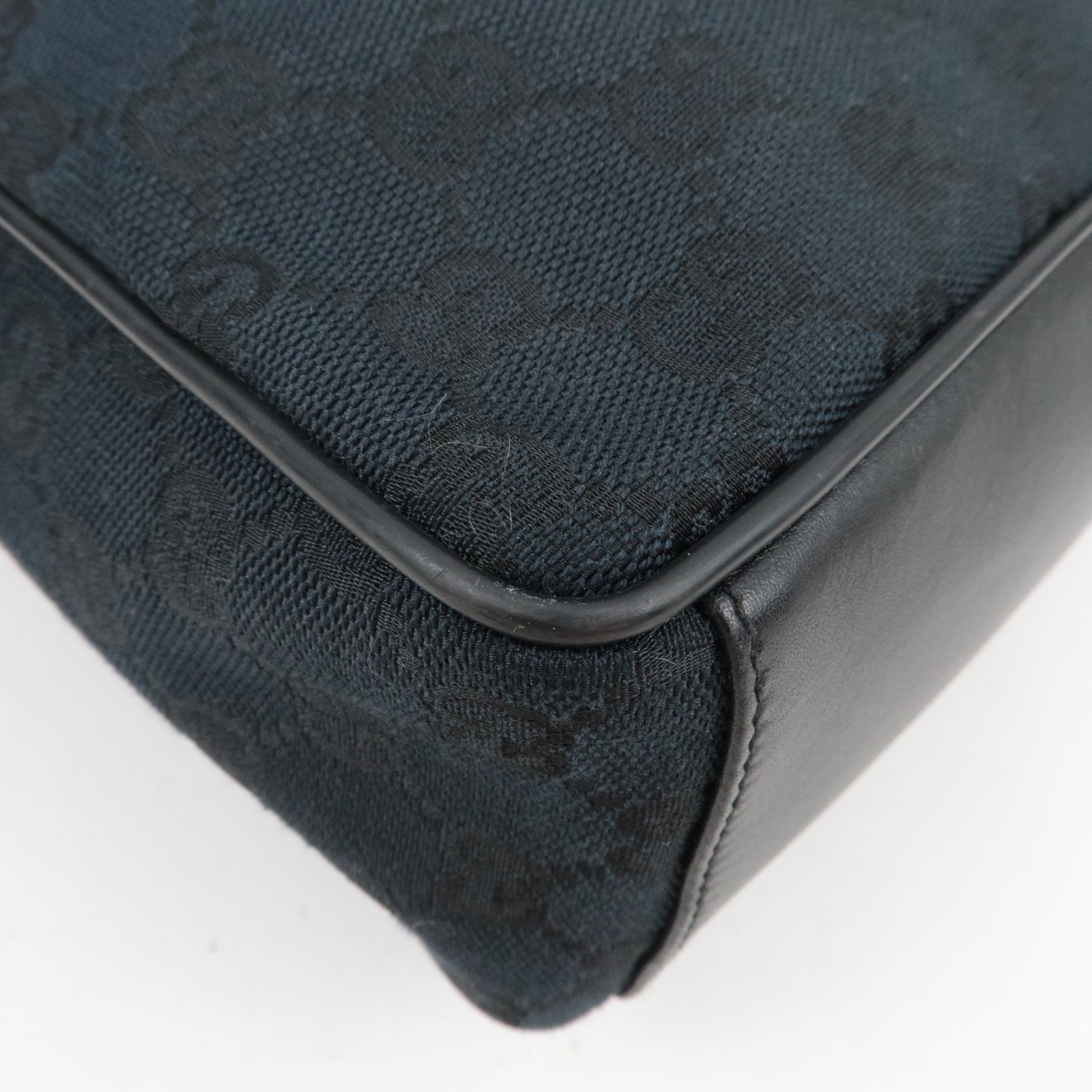 GUCCI Shoulder Bag GG Canvas Leather Black 019.0538