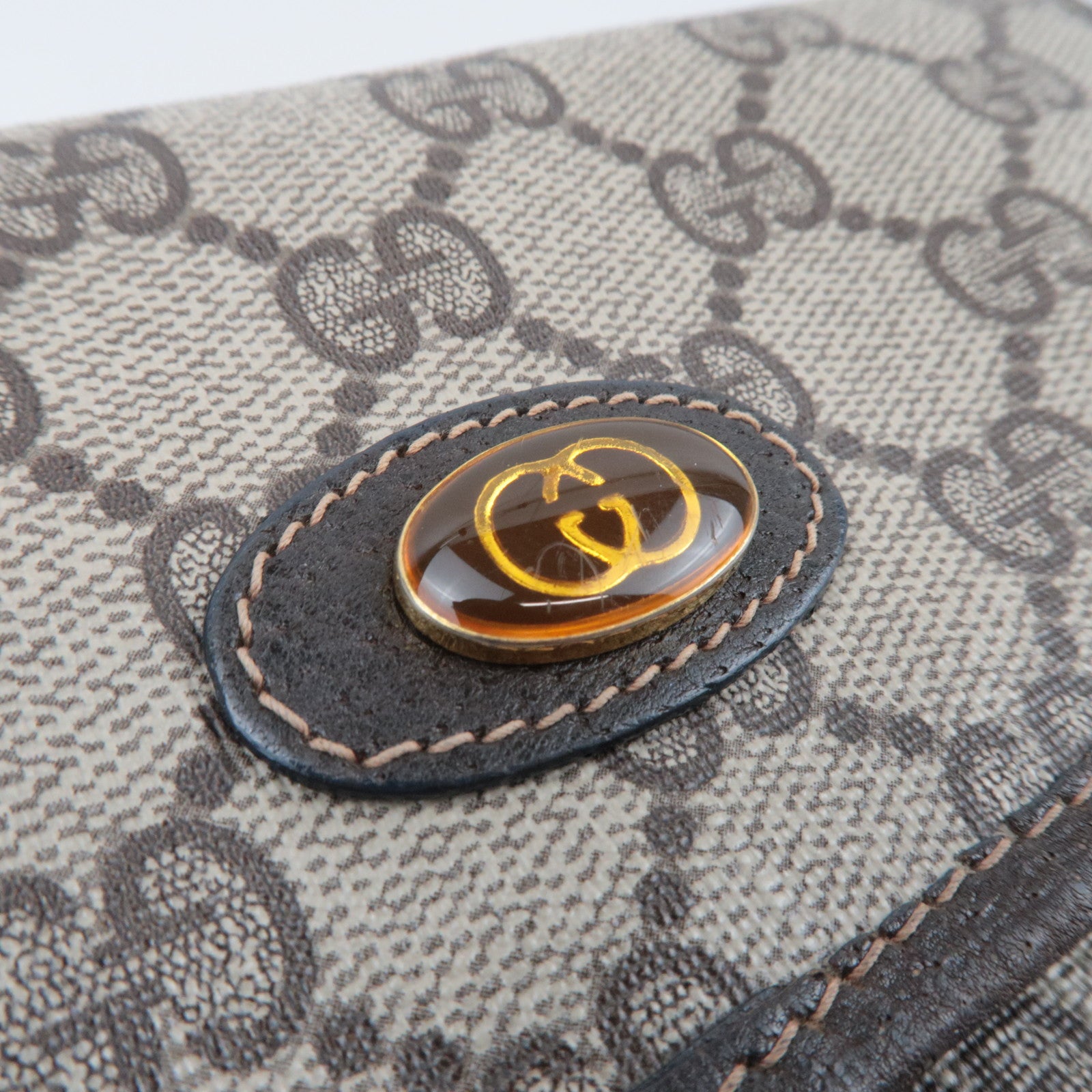 GUCCI Old Gucci Pouch GG Plus Leather Beige 039.4494.39