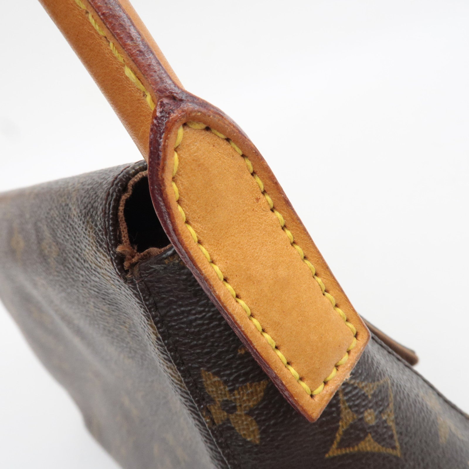 Louis Vuitton Monogram Mini Looping Shoulder Bag M51147