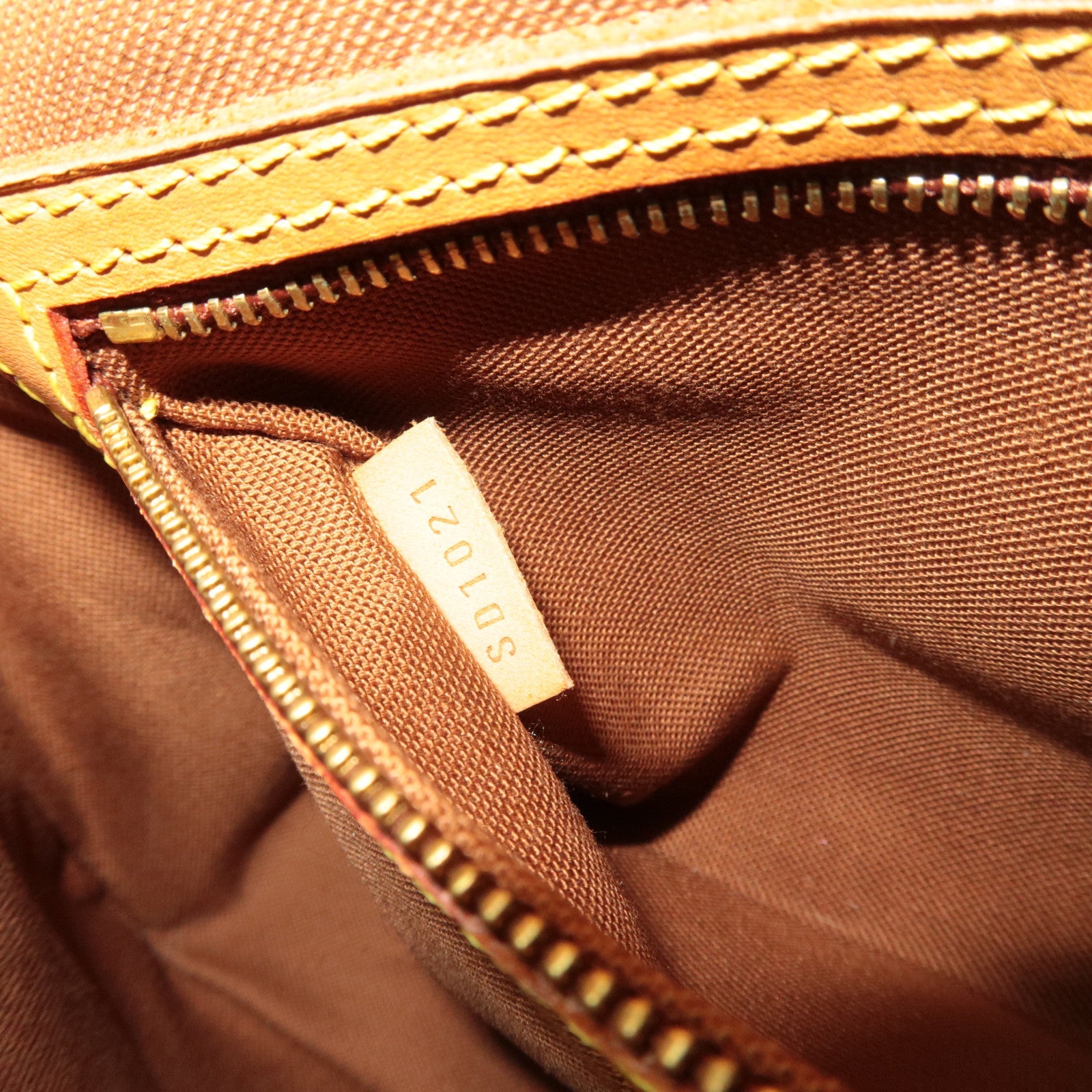 Louis Vuitton Monogram Mini Looping Shoulder Bag M51147