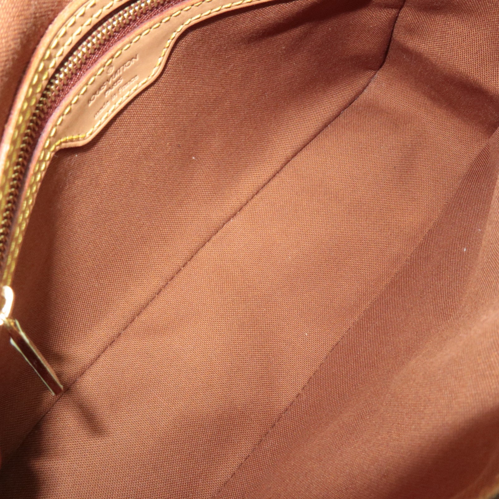 Louis Vuitton Monogram Mini Looping Shoulder Bag M51147