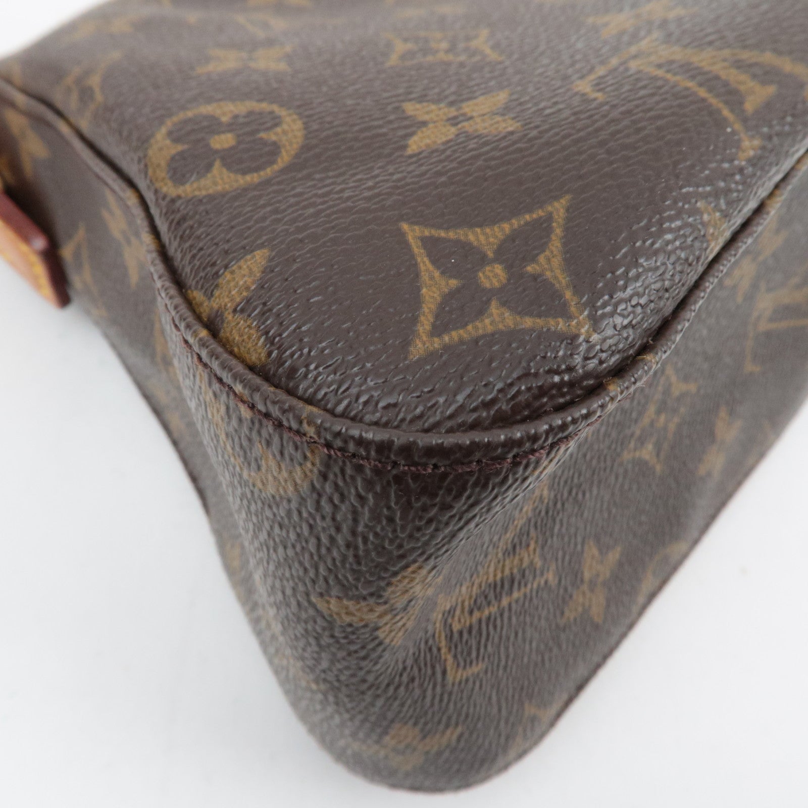Louis Vuitton Monogram Mini Looping Shoulder Bag M51147