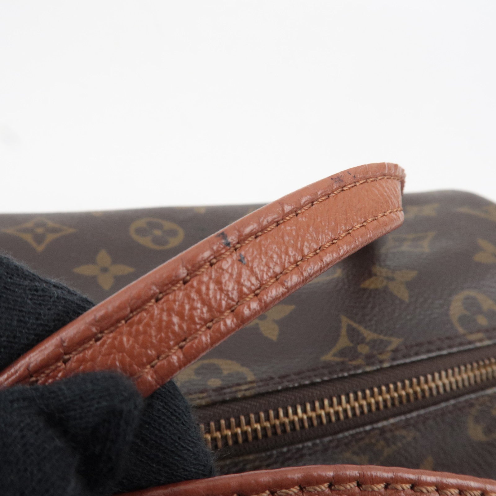 Louis Vuitton Monogram Papillon 26 Old Model Shoulder bag M51366