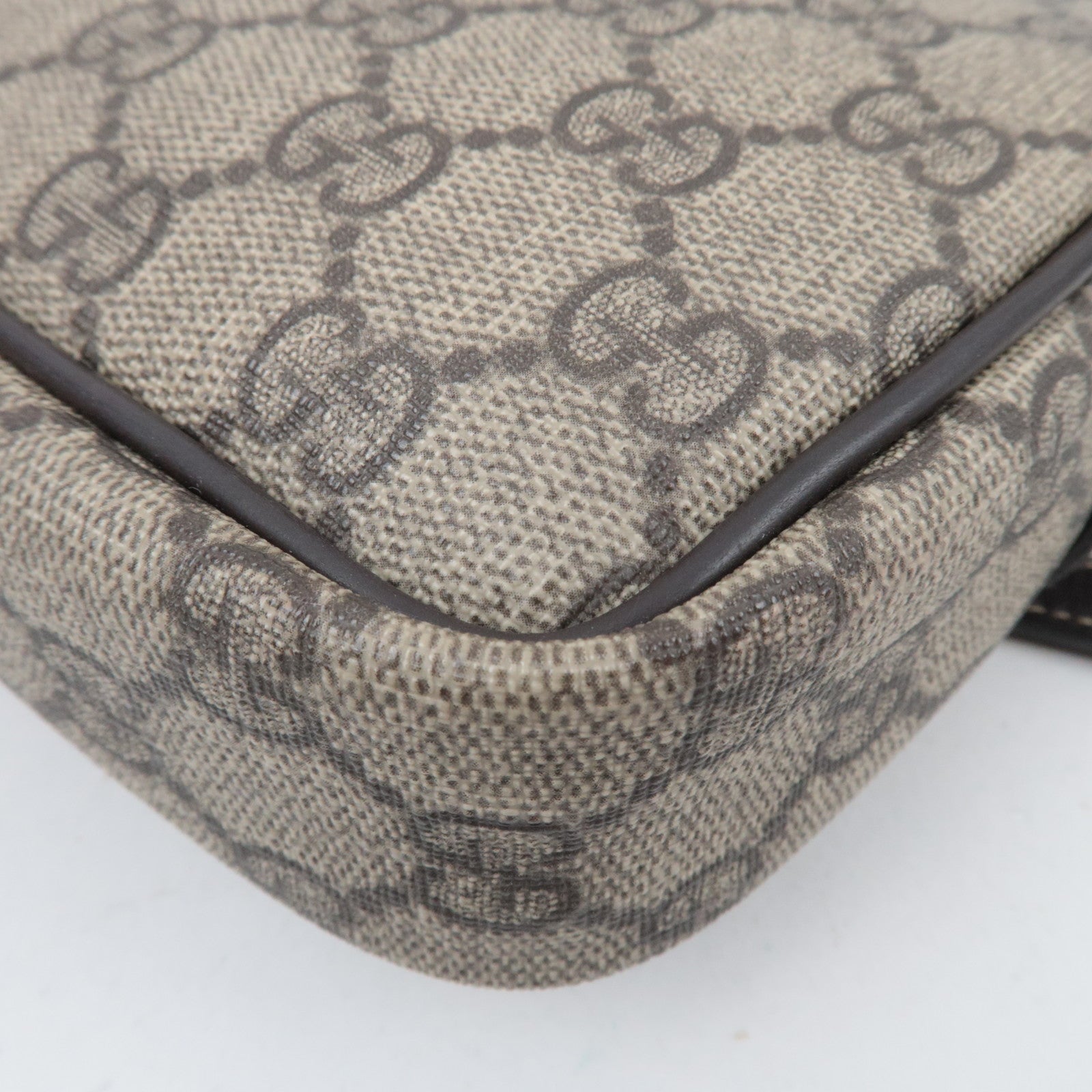 GUCCI Shoulder Bag GG Supreme Leather Beige 201447