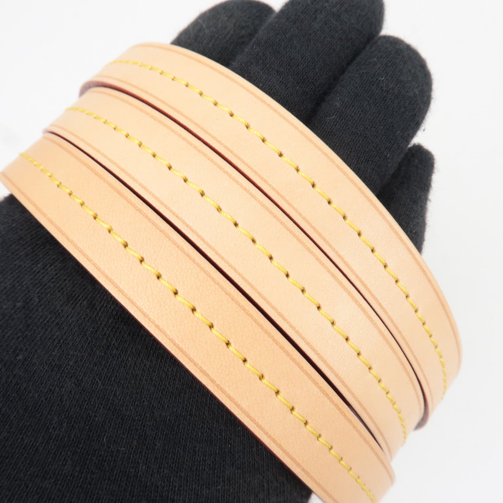 Louis Vuitton Leather shoulder Strap Beige