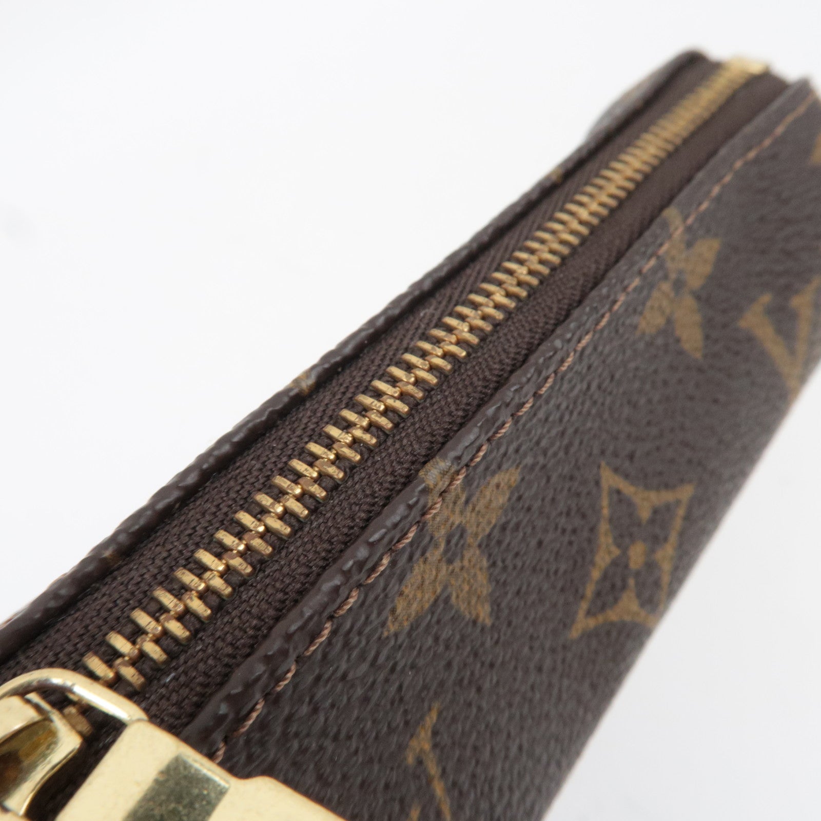 Louis Vuitton Monogram Etui 3 Ball de Golf Ball Case Mini Pouch M5824