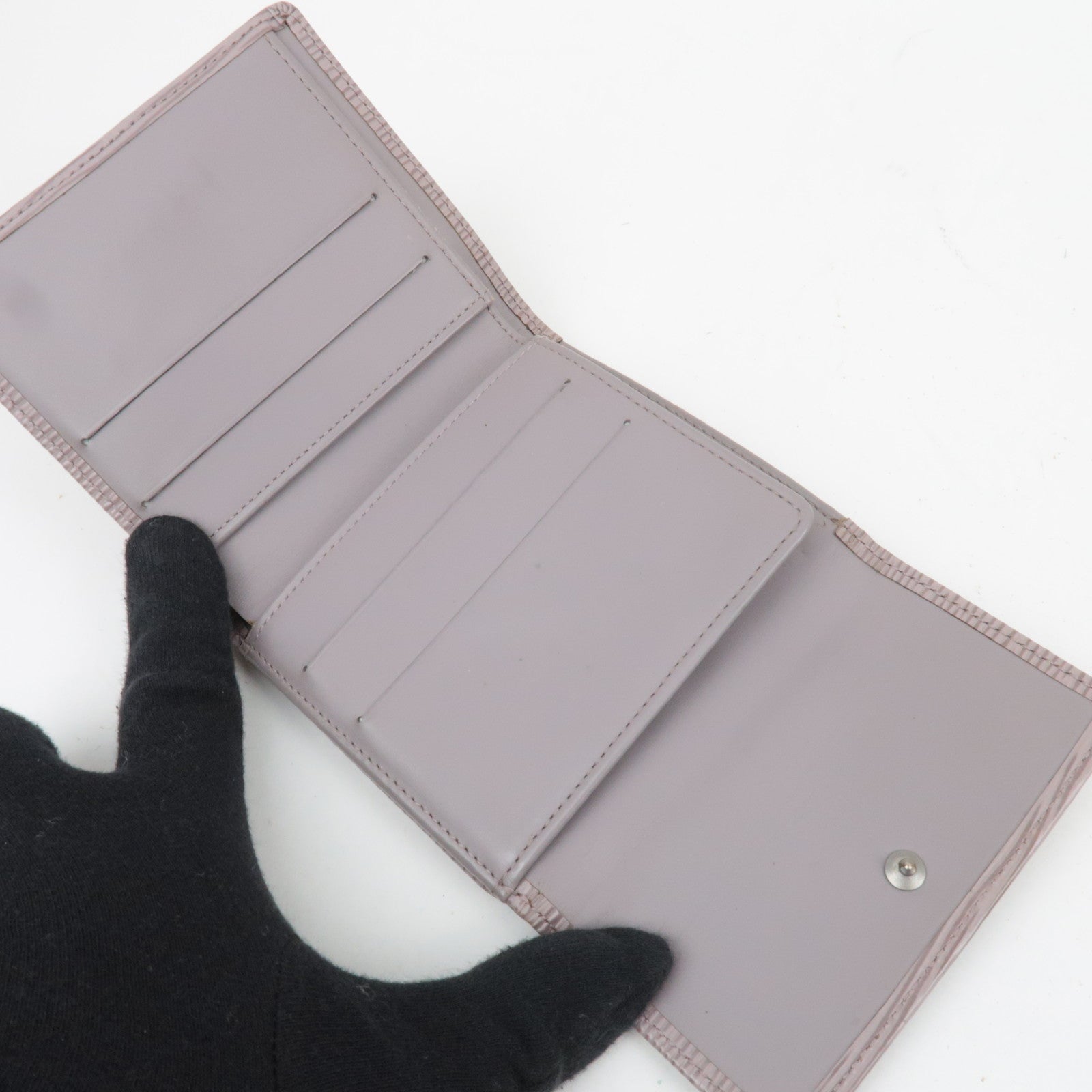 Louis Vuitton Epi Porte Monnaie Billets Carte Credit Wallet Lilac M6348B