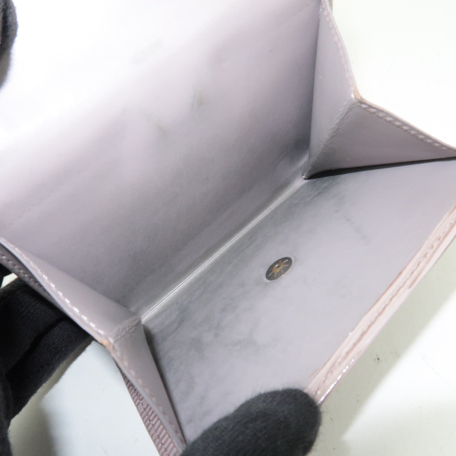 Louis Vuitton Epi Porte Monnaie Billets Carte Credit Wallet Lilac M6348B