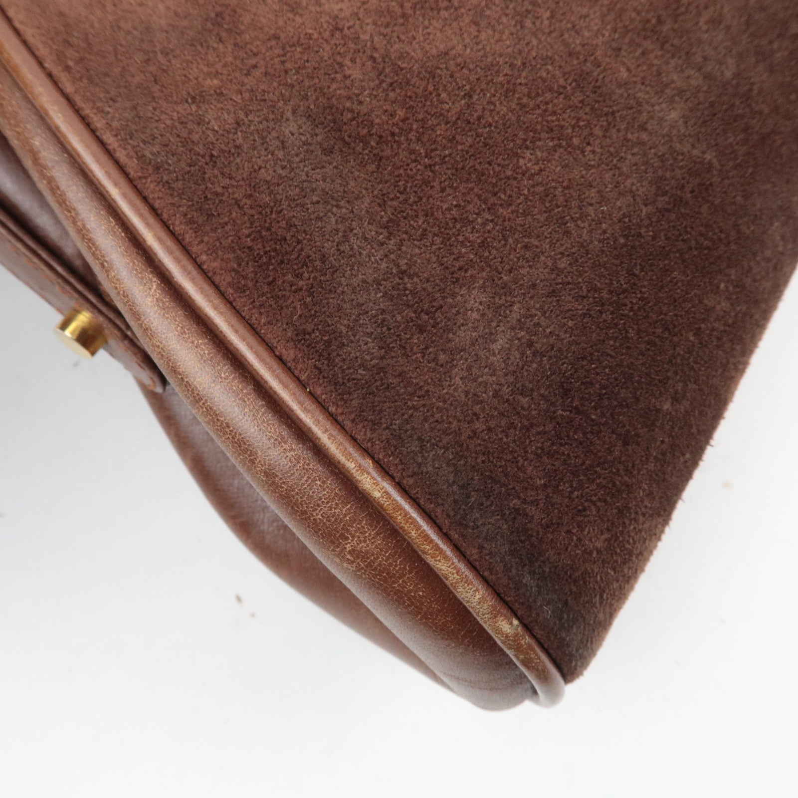 GUCCI Old Gucci Kiss Lock Suede Shoulder Bag Brown