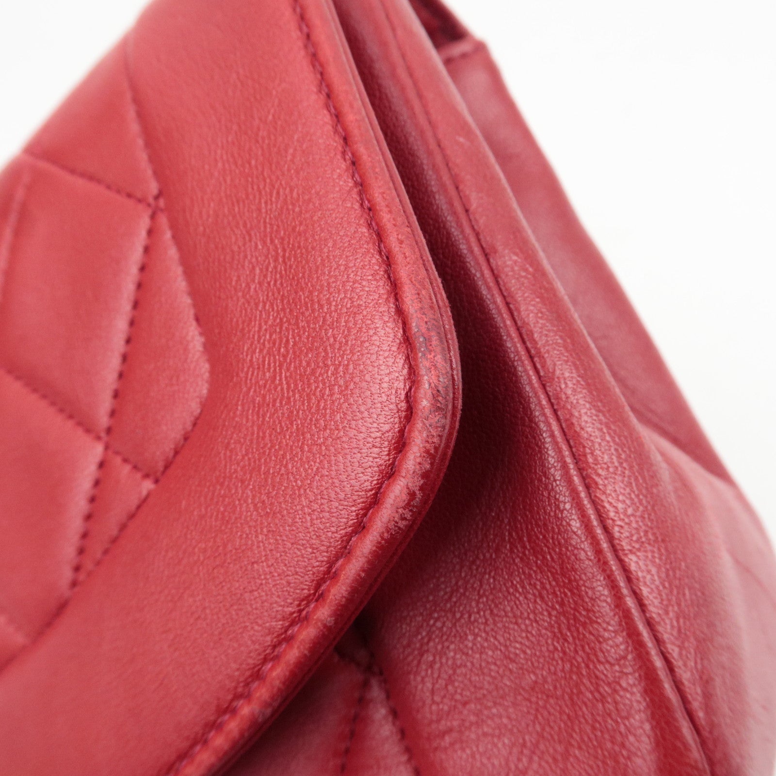 CHANEL Matelasse Diana 22 Chain Shoulder Bag Lambskin Red Gold HDW 1703775 *G Card