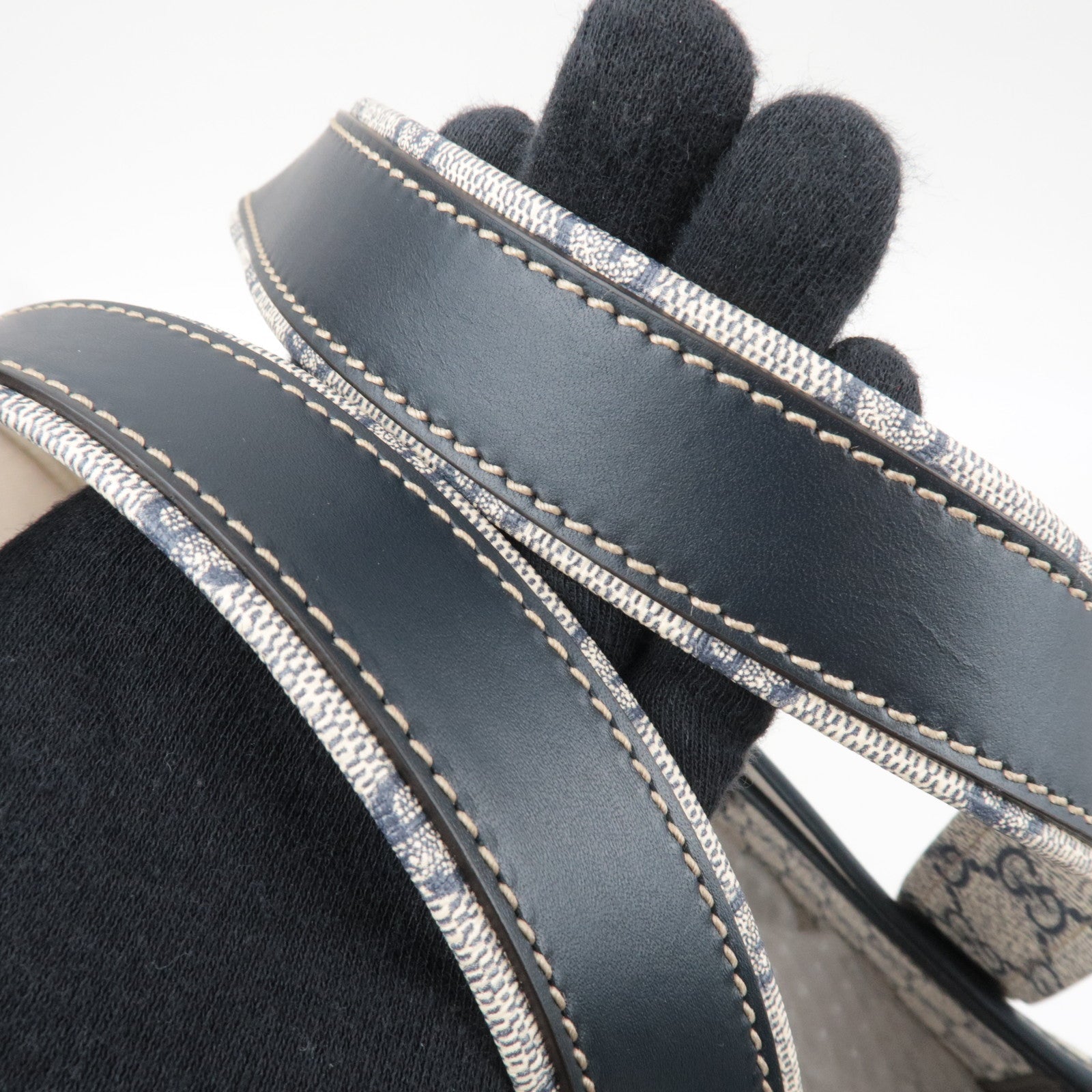 GUCCI GG Supreme Leather Tote Bag Beige Navy 211134