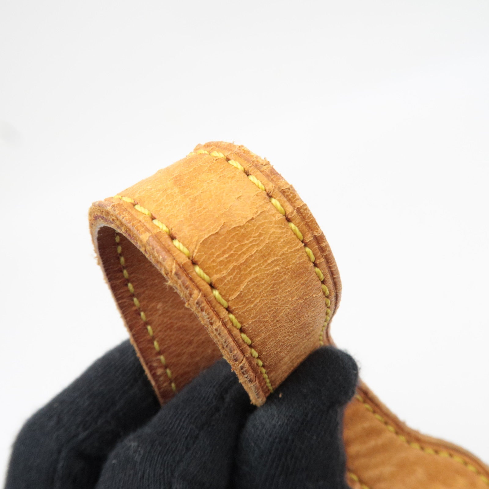 Louis Vuitton Monogram Pochette Croissant Shoulder Bag M51510