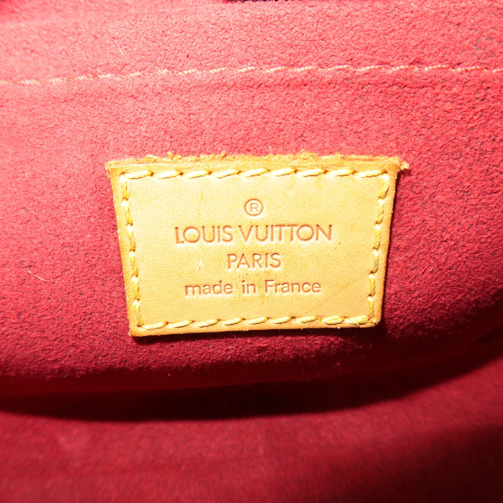 Louis Vuitton Monogram Pochette Croissant Shoulder Bag M51510
