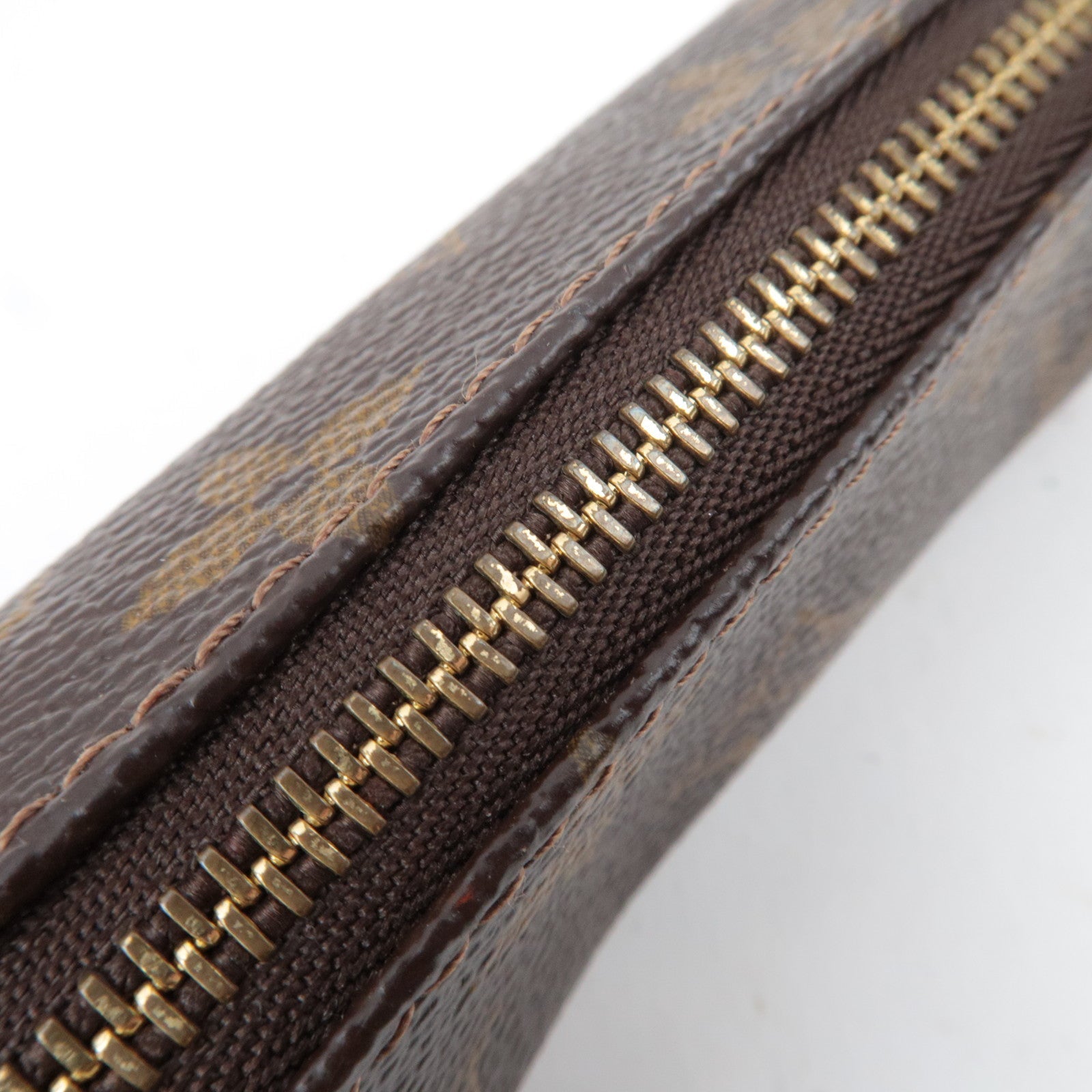 Louis Vuitton Monogram Etui 3 Ball de Golf Ball Case Mini Pouch M5824