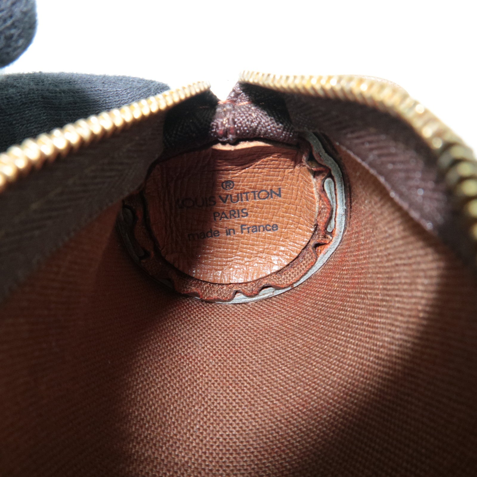 Louis Vuitton Monogram Etui 3 Ball de Golf Ball Case Mini Pouch M5824