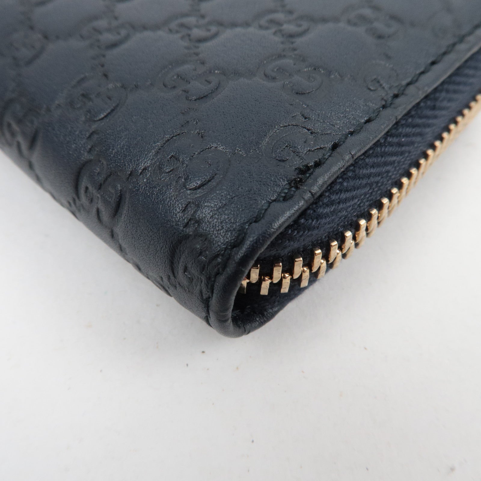 GUCCI Micro Guccissima Leather Coin Case Navy 255452