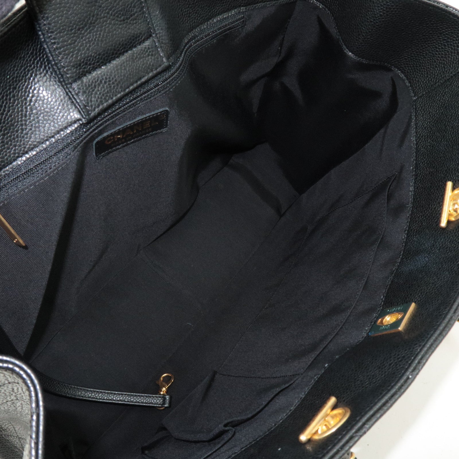 CHANEL Matelasse Shopping Chain Tote Bag Caviarskin BlackA91046