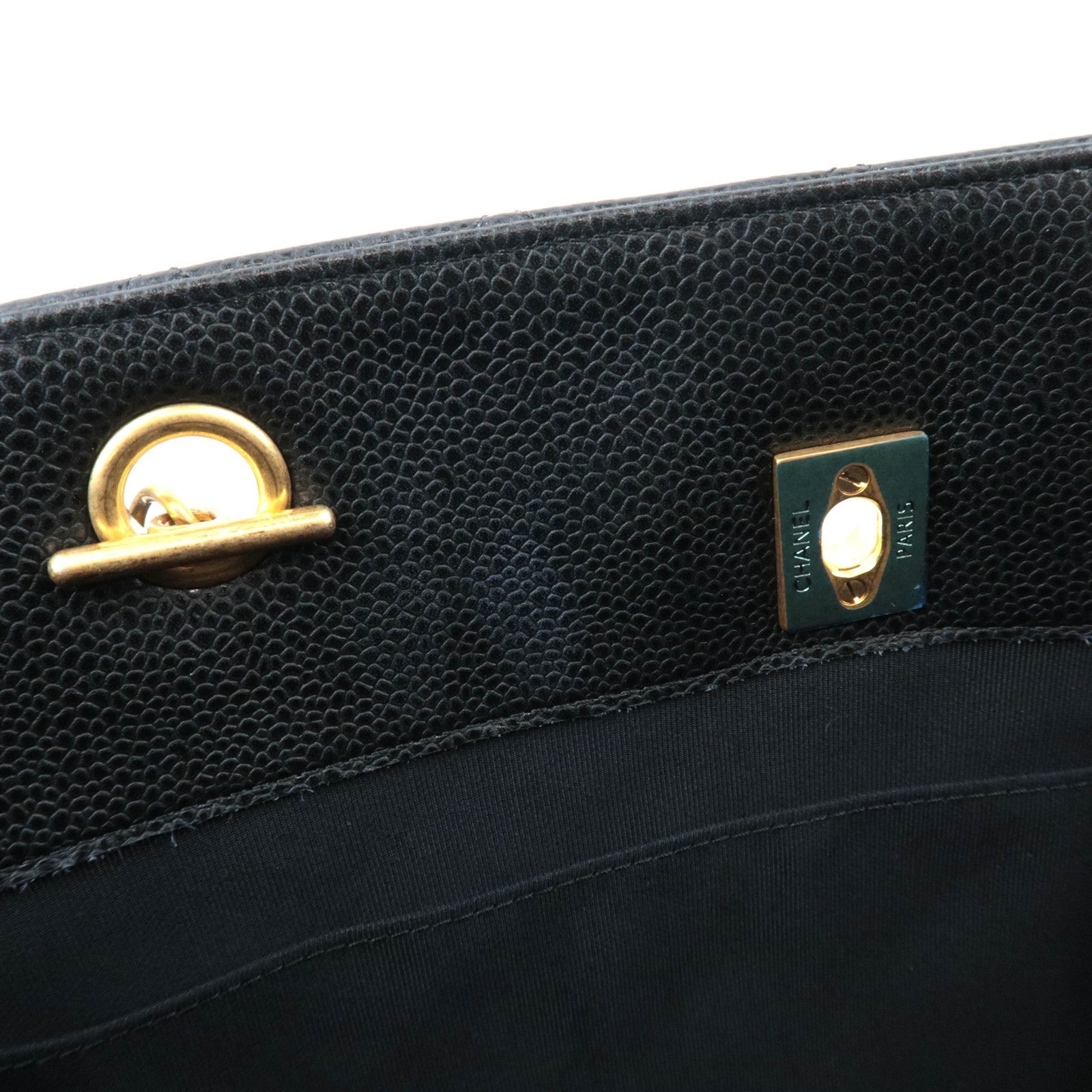 CHANEL Matelasse Shopping Chain Tote Bag Caviarskin BlackA91046
