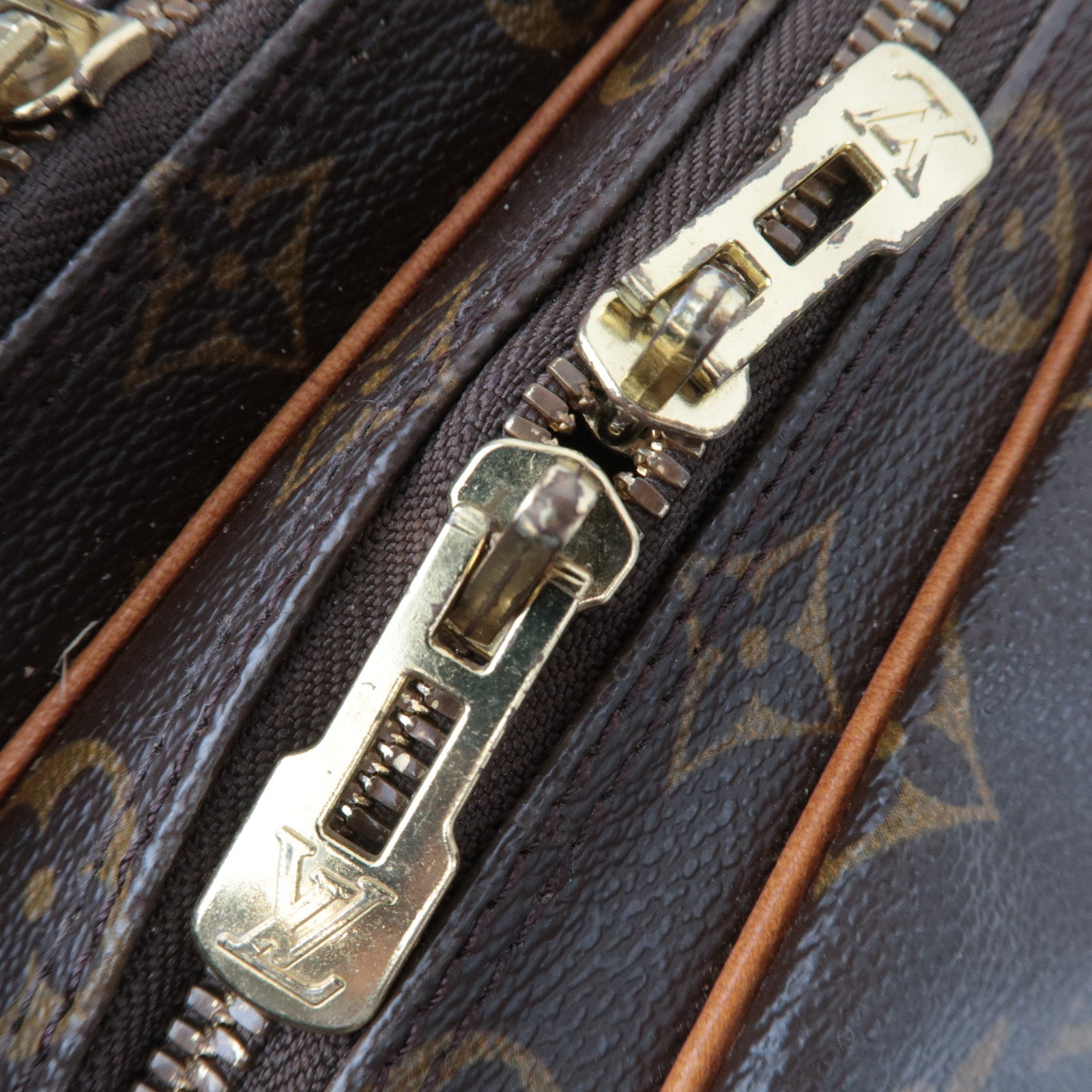 Louis Vuitton Monogram Porte Documents Voyage Brief Case M53362