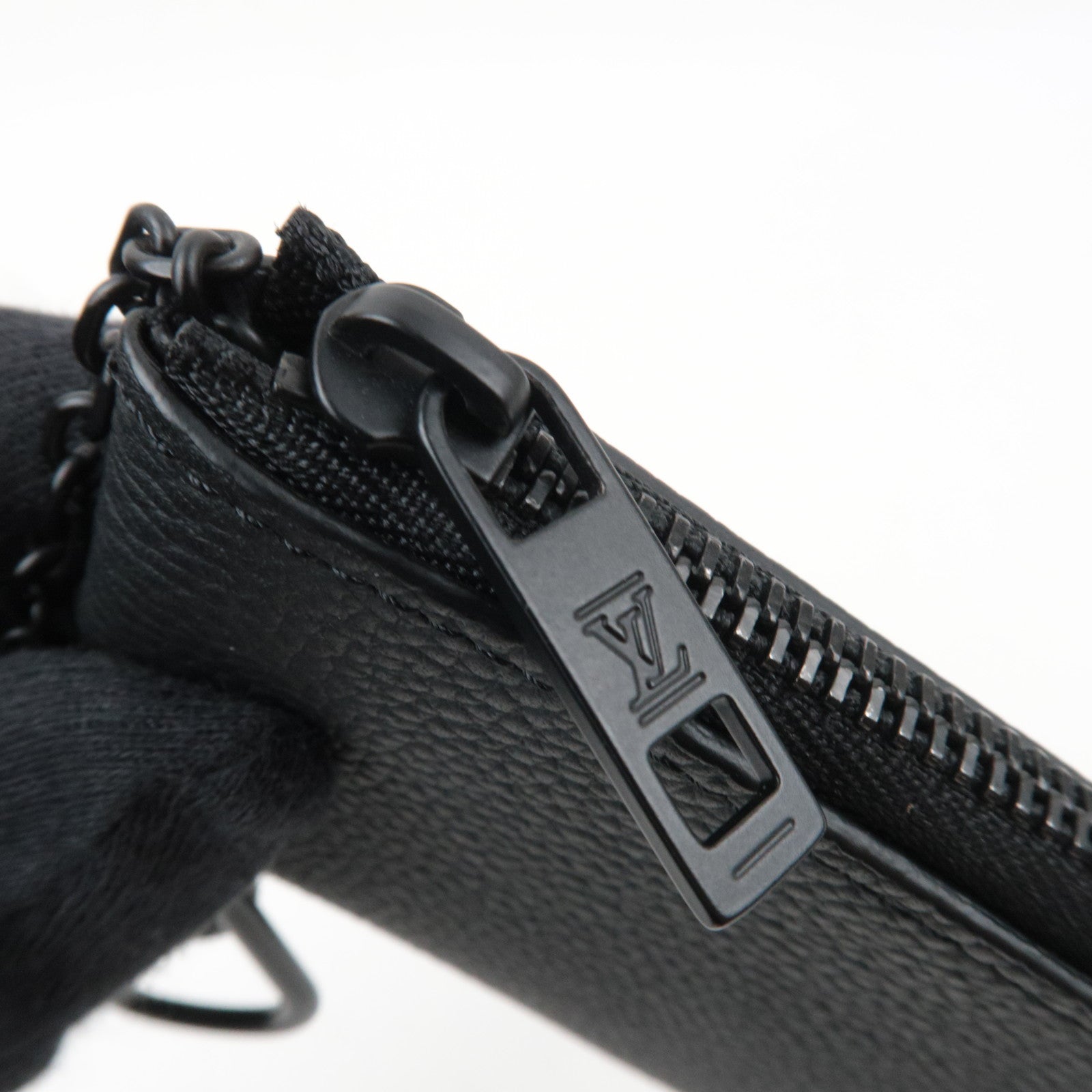 Louis Vuitton Aerogram Pochette Cles Coin Case Noir M81031 TN3283