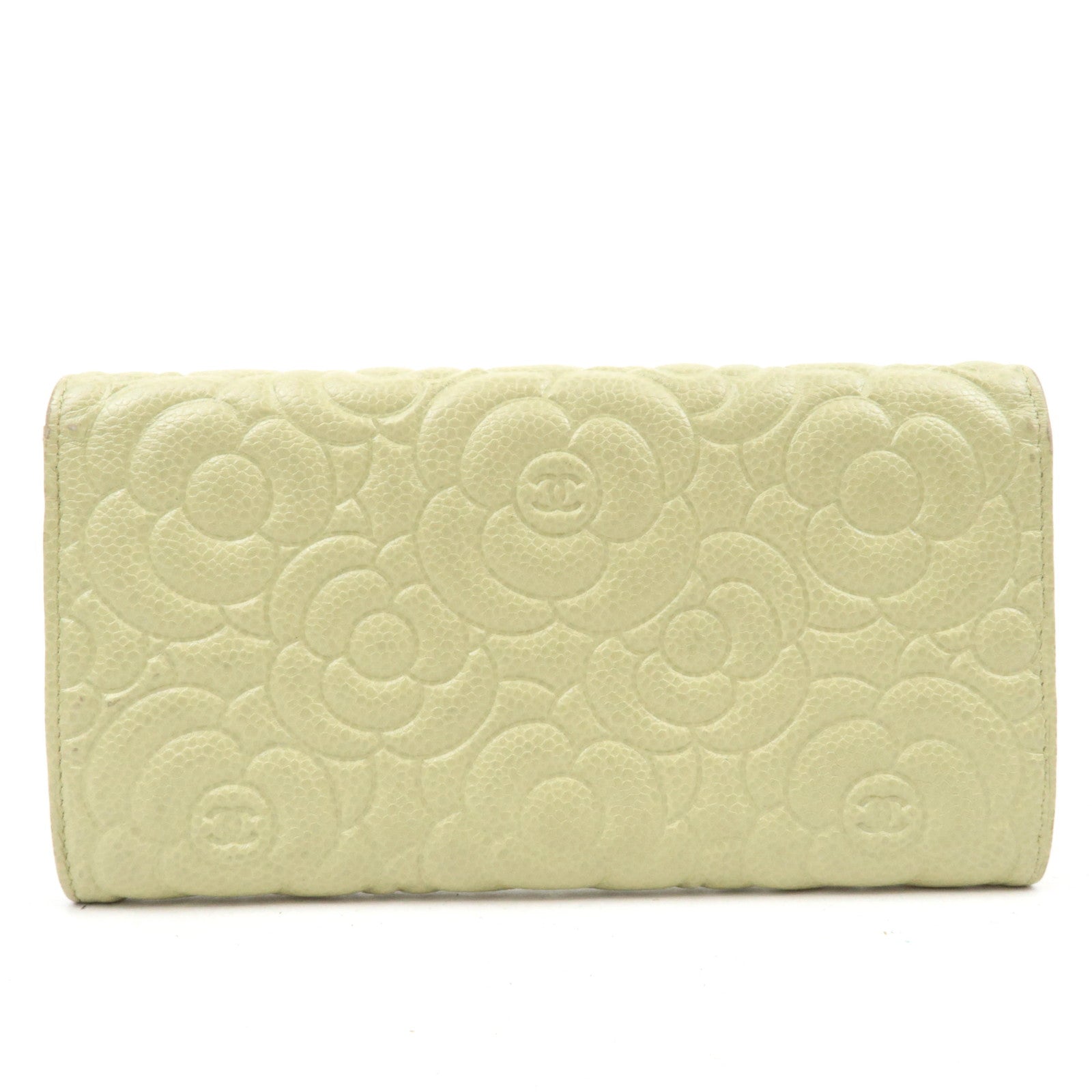 CHANEL Camellia Wallet Caviarskin Light Green 30567831