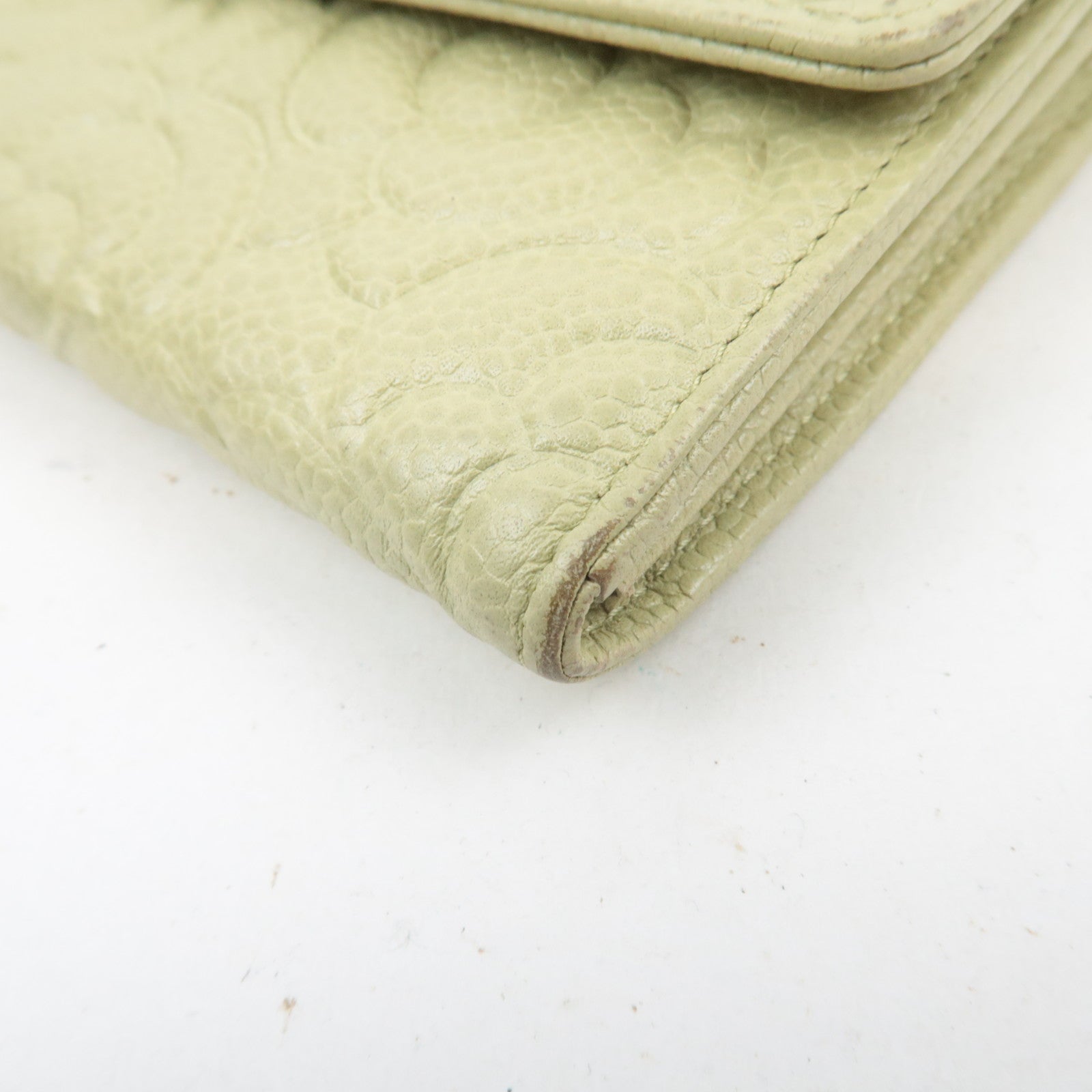 CHANEL Camellia Wallet Caviarskin Light Green 30567831