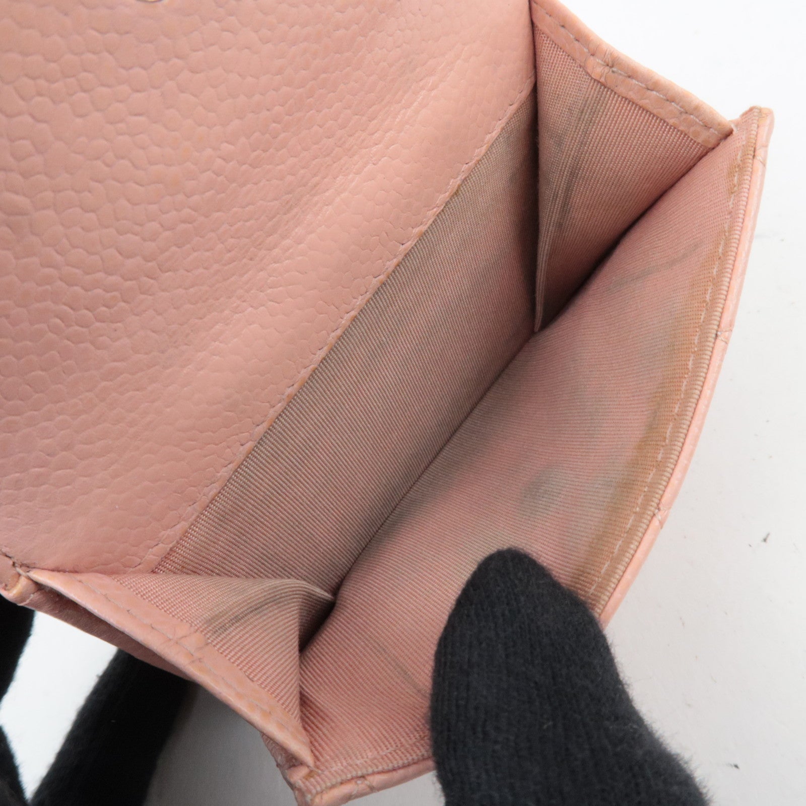 CHANEL Boy Chanel Wallet Caviarskin Pink