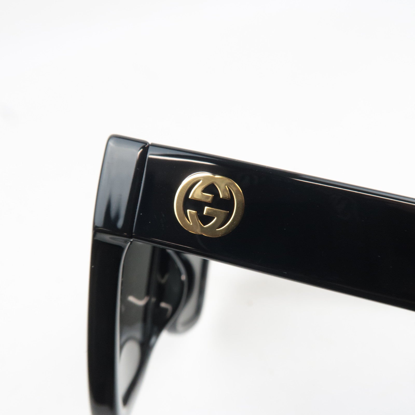 GUCCI Sunglasses 54□19 145 G1338Sk Black