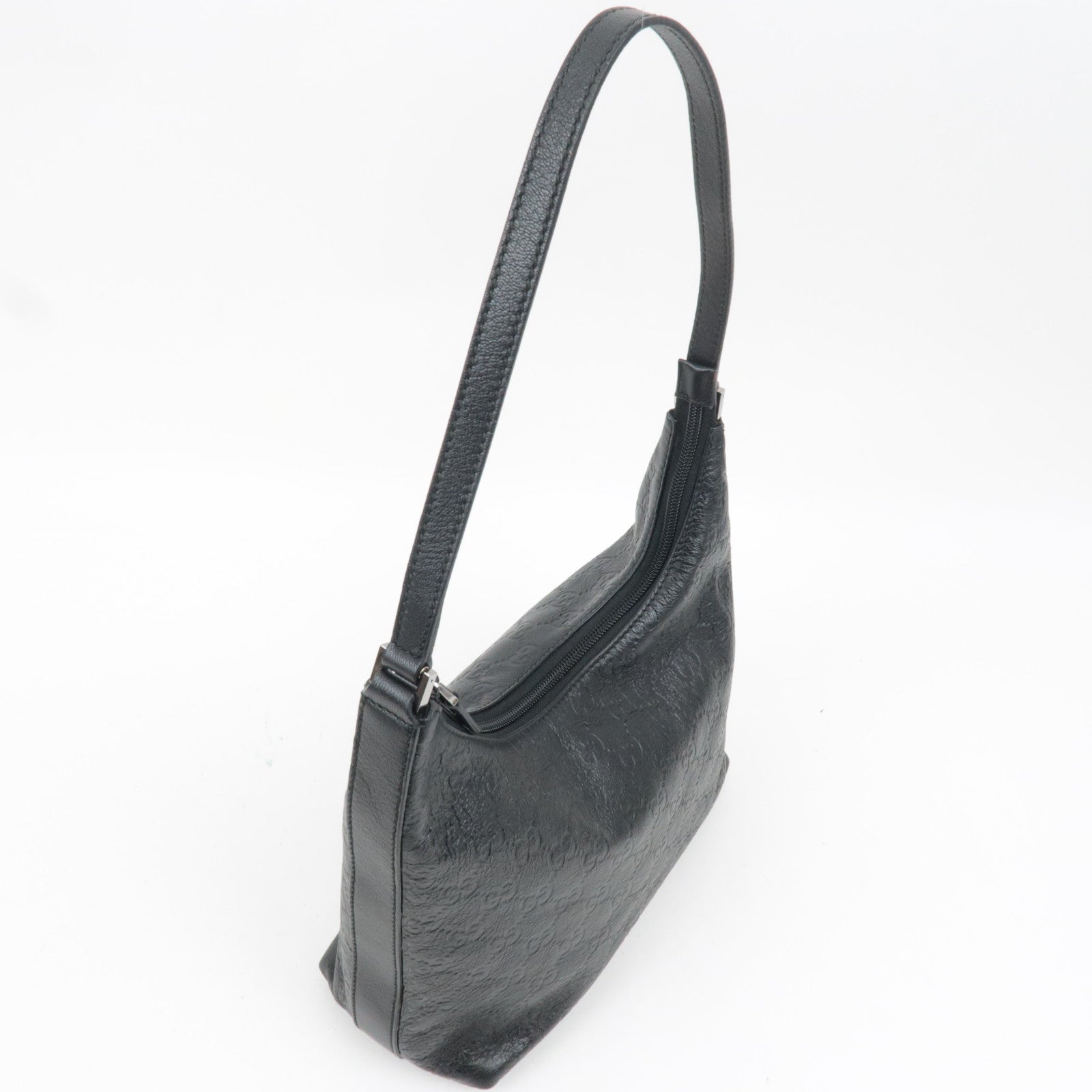 GUCCI Guccissima Leather Shoulder Bag Black 257282