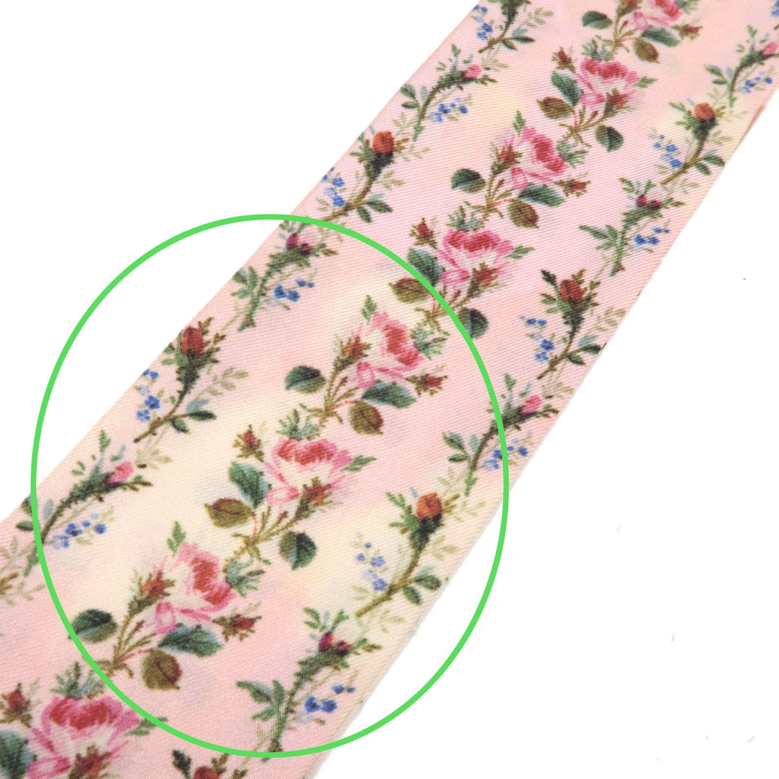 GUCCI Silk Flower Print Scarf Pink