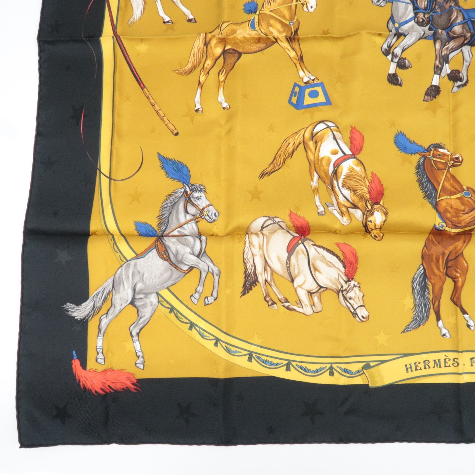 HERMES Carre 90 Scarf EN PISTE 100% Silk Gold