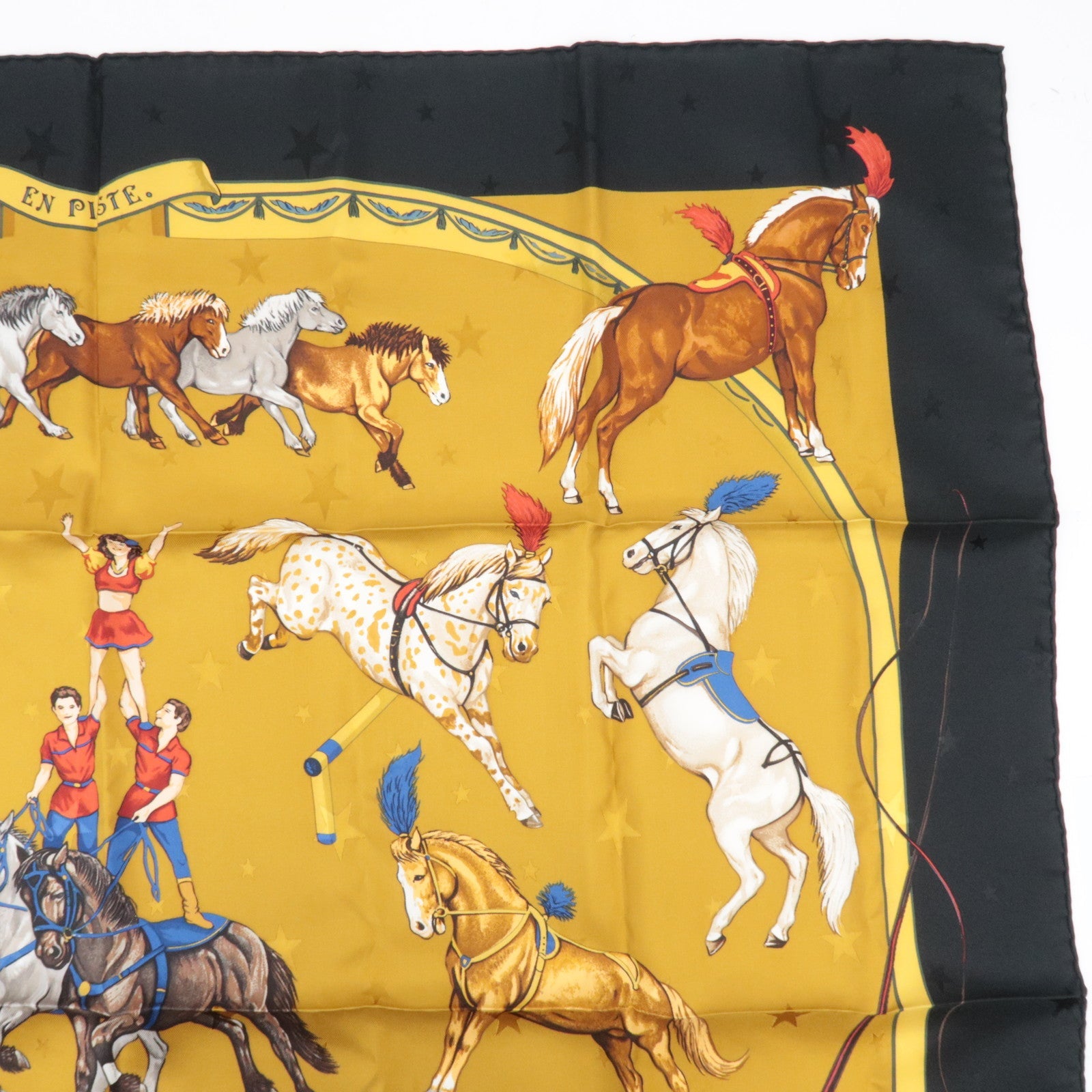 HERMES Carre 90 Scarf EN PISTE 100% Silk Gold