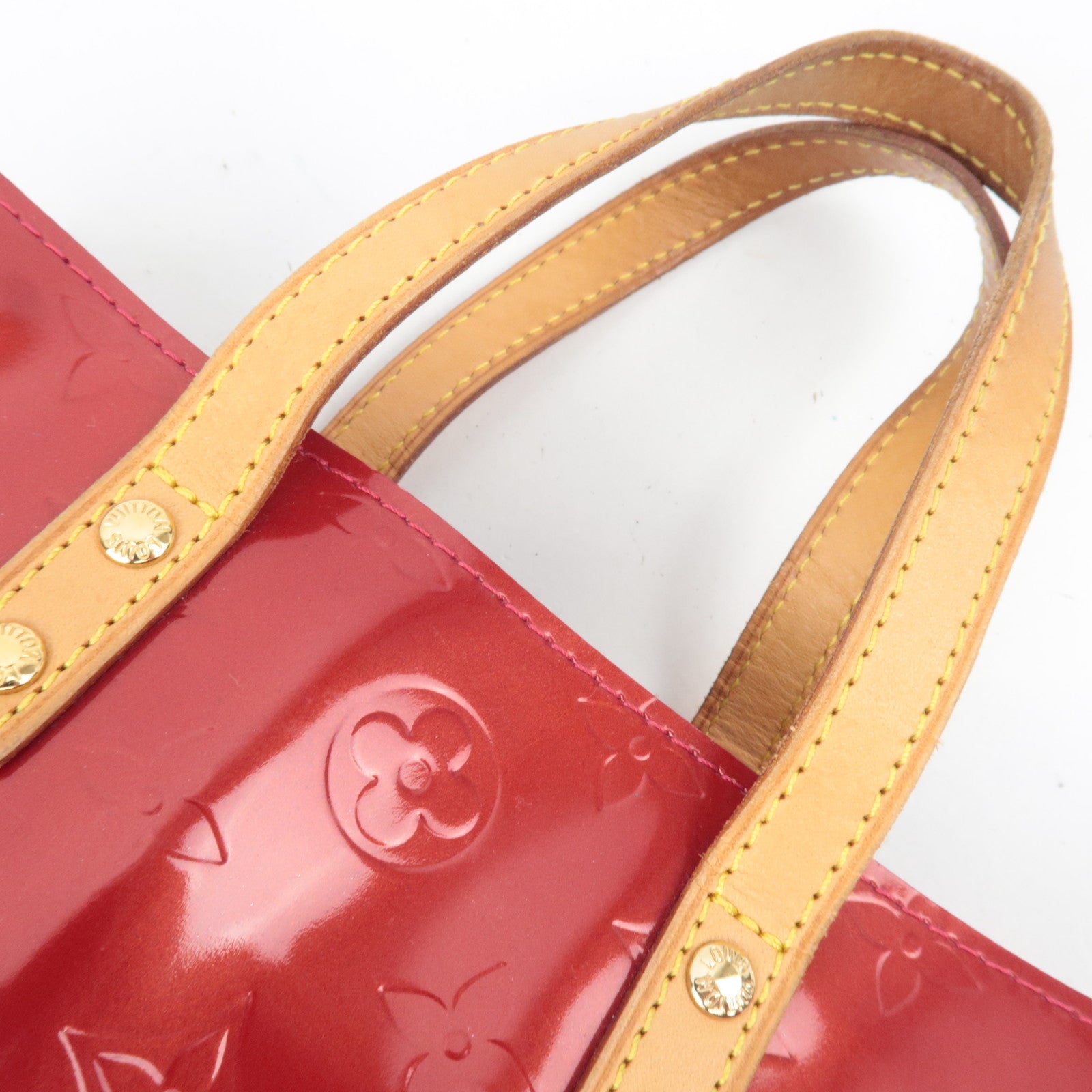 Louis Vuitton Monogram Vernis Reade PM Hand Bag Pomme D'Amour M91990