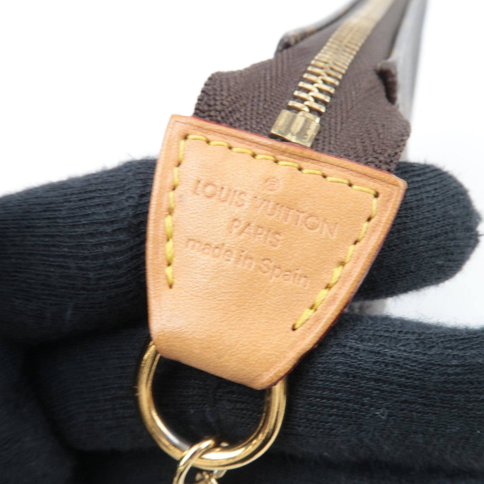 Louis Vuitton Monogram Mini Pochette Accessoires M58009