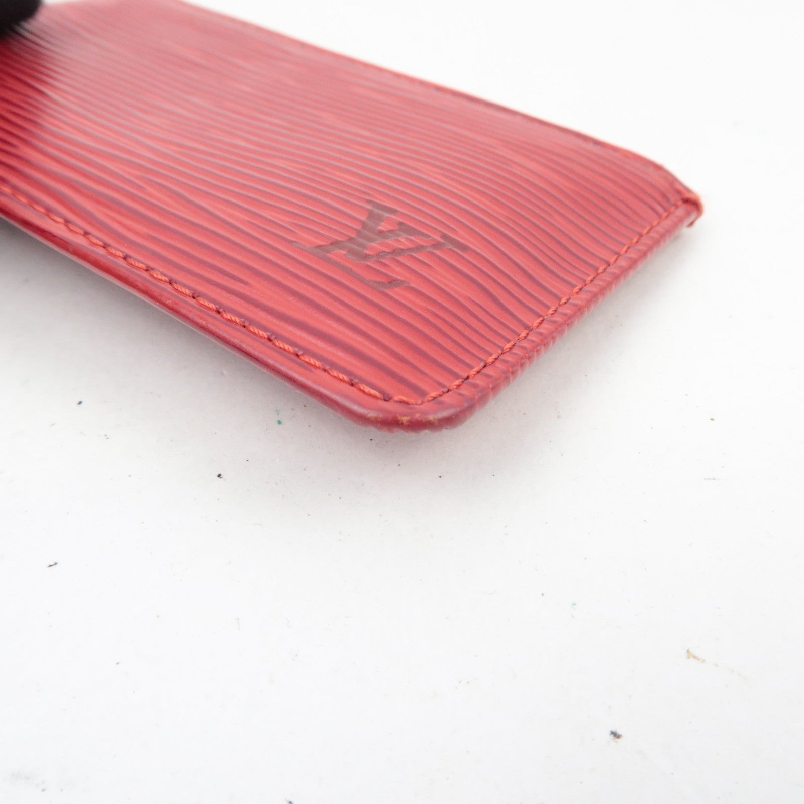 Louis Vuitton Epi Pochette Cles Coin Case Castilian Red M63807